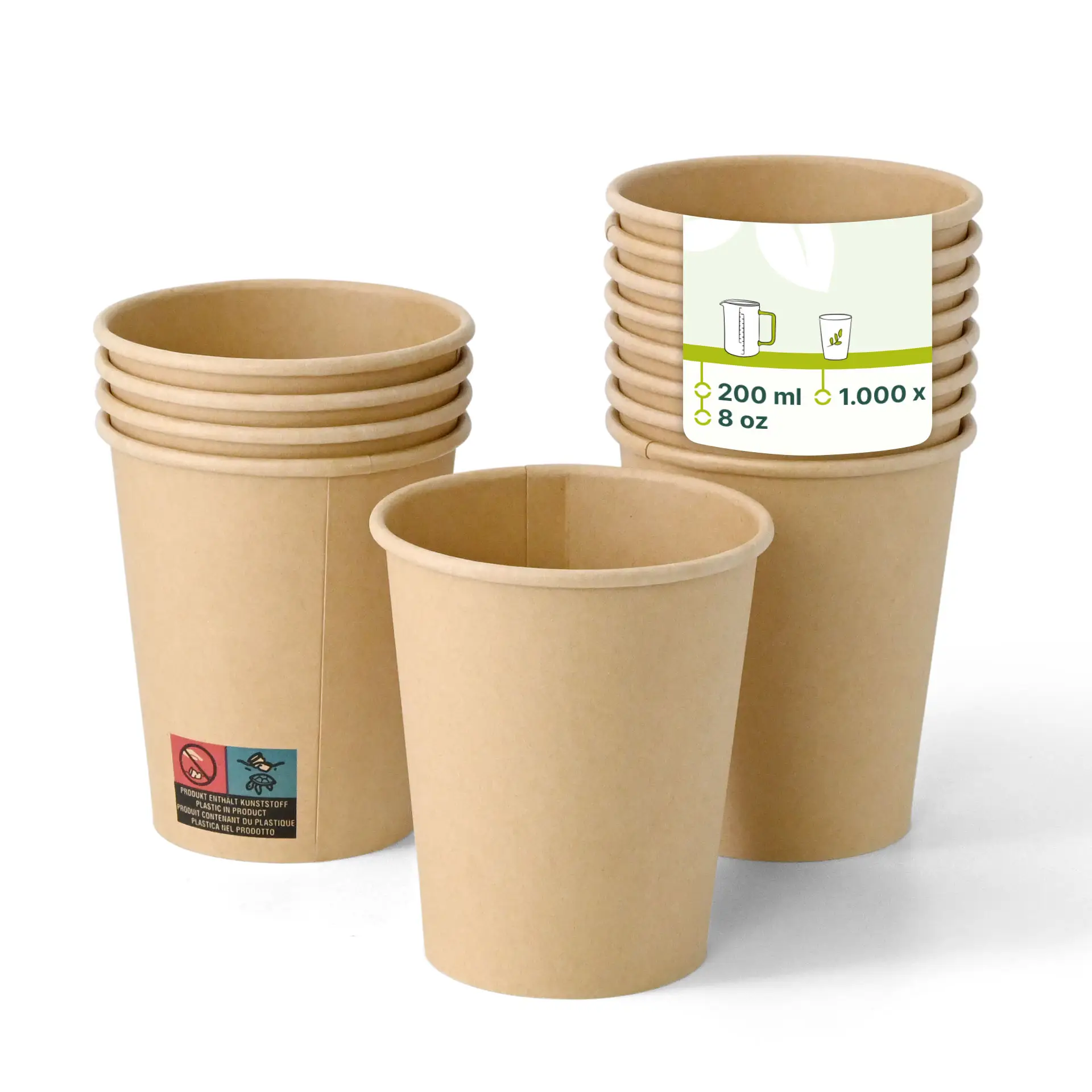 Gobelets en papier marron à paroi simple empilés, avec un gobelet devant montrant un design simple et une étiquette avec des marques.