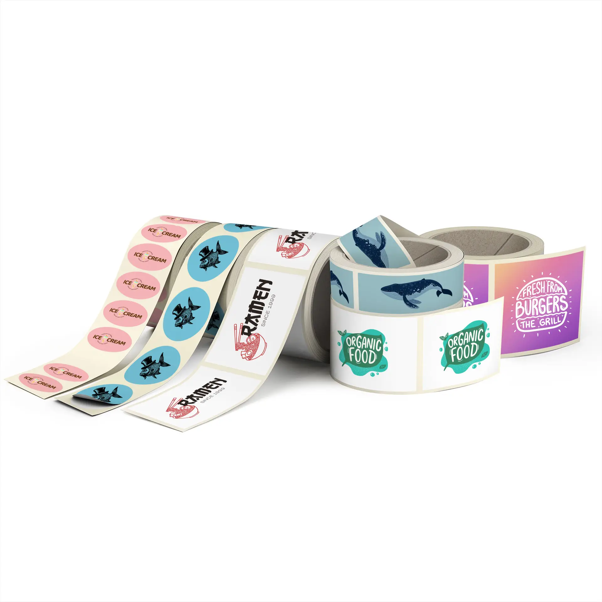 Rouleaux assortis d'étiquettes personnalisées imprimées sur divers designs, y compris des thèmes de nourriture biologique et de crème glacée.