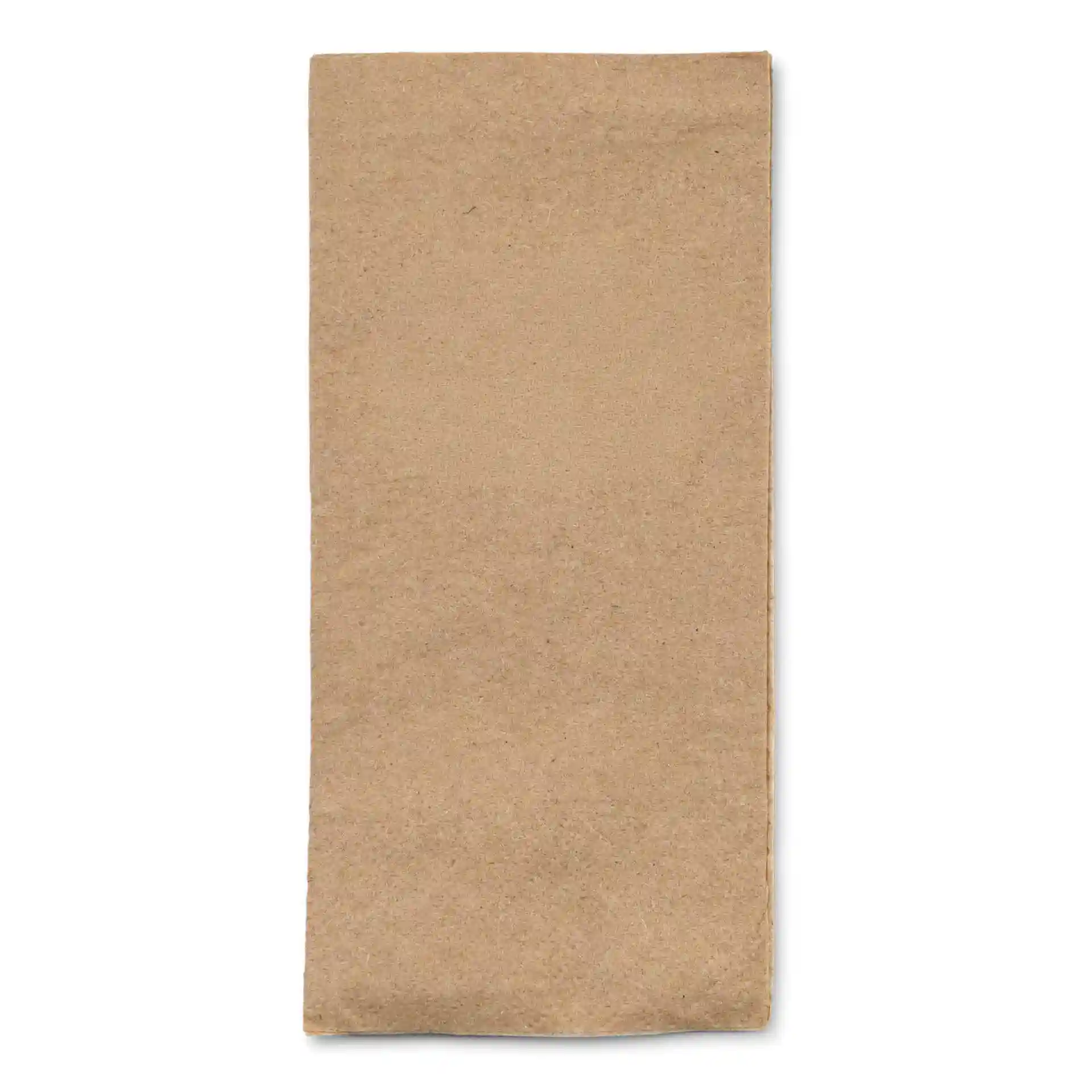 Étiquette sur serviette en papier recyclé non blanchi avec texte vert indiquant "Fabriqué par la nature" et "100% recyclé".