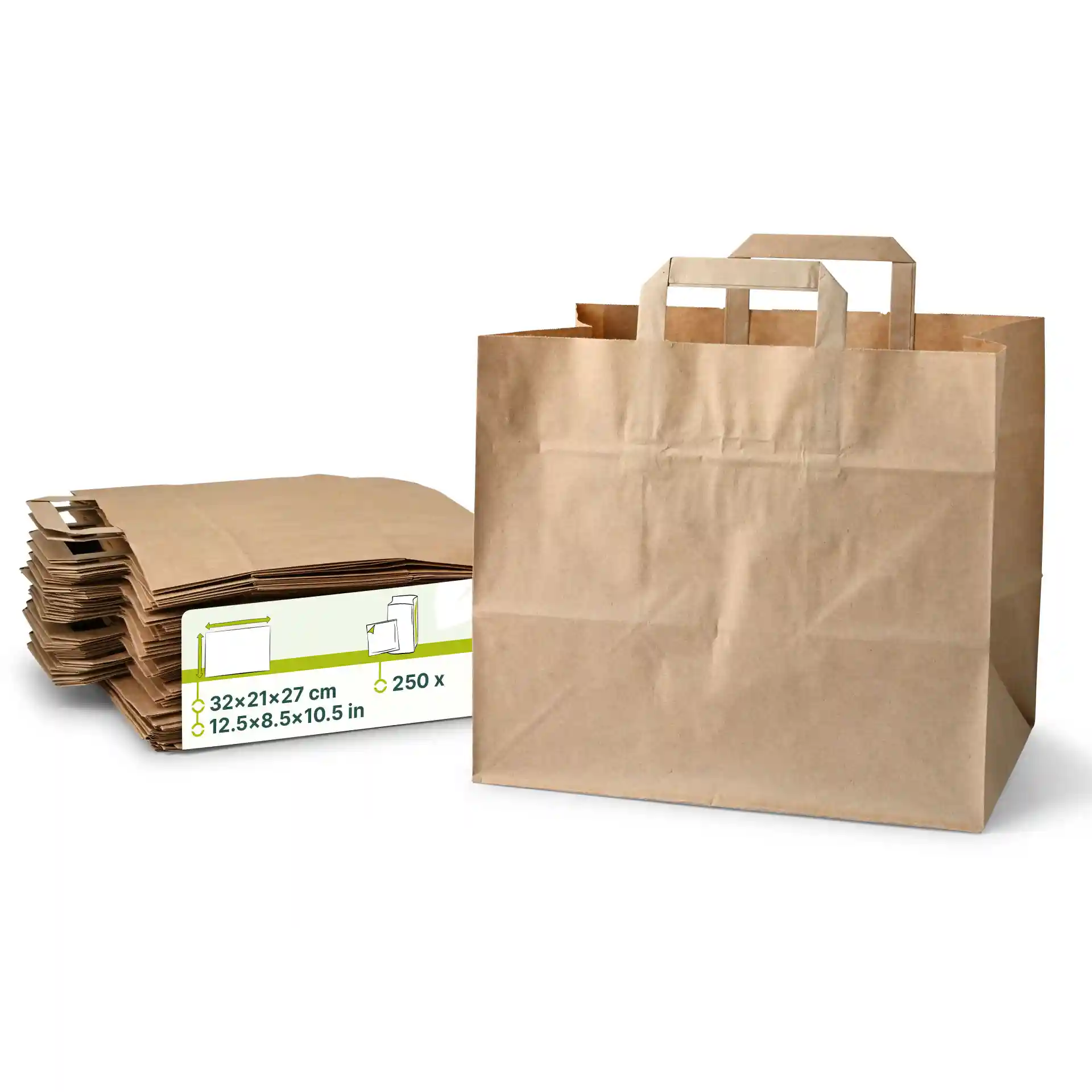 Sac en papier kraft marron avec poignées, à côté d'une pile de sacs en papier plats.