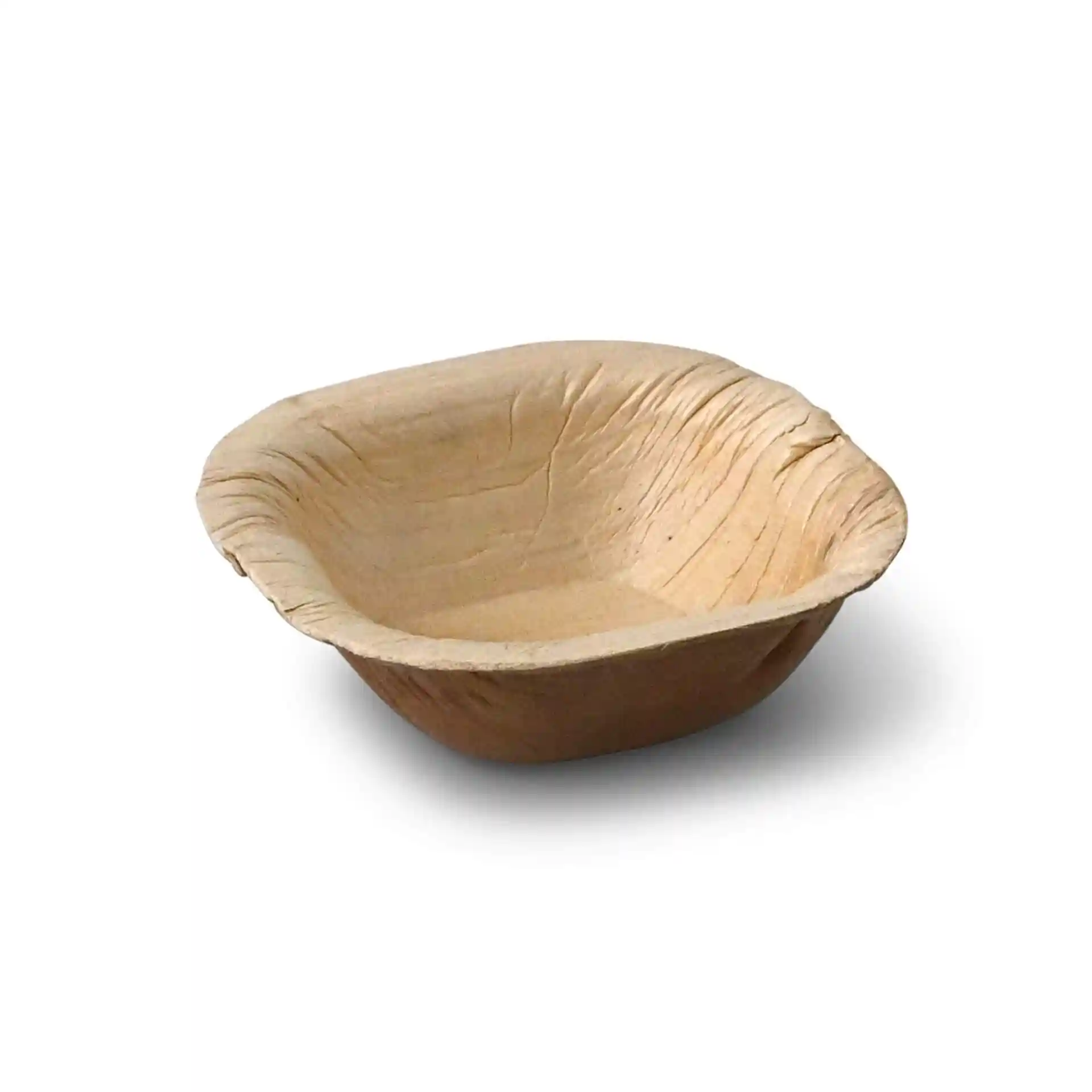 Bol carré en feuille de palmier de couleur bois, mesurant 56 mm de long et 54 mm de large.