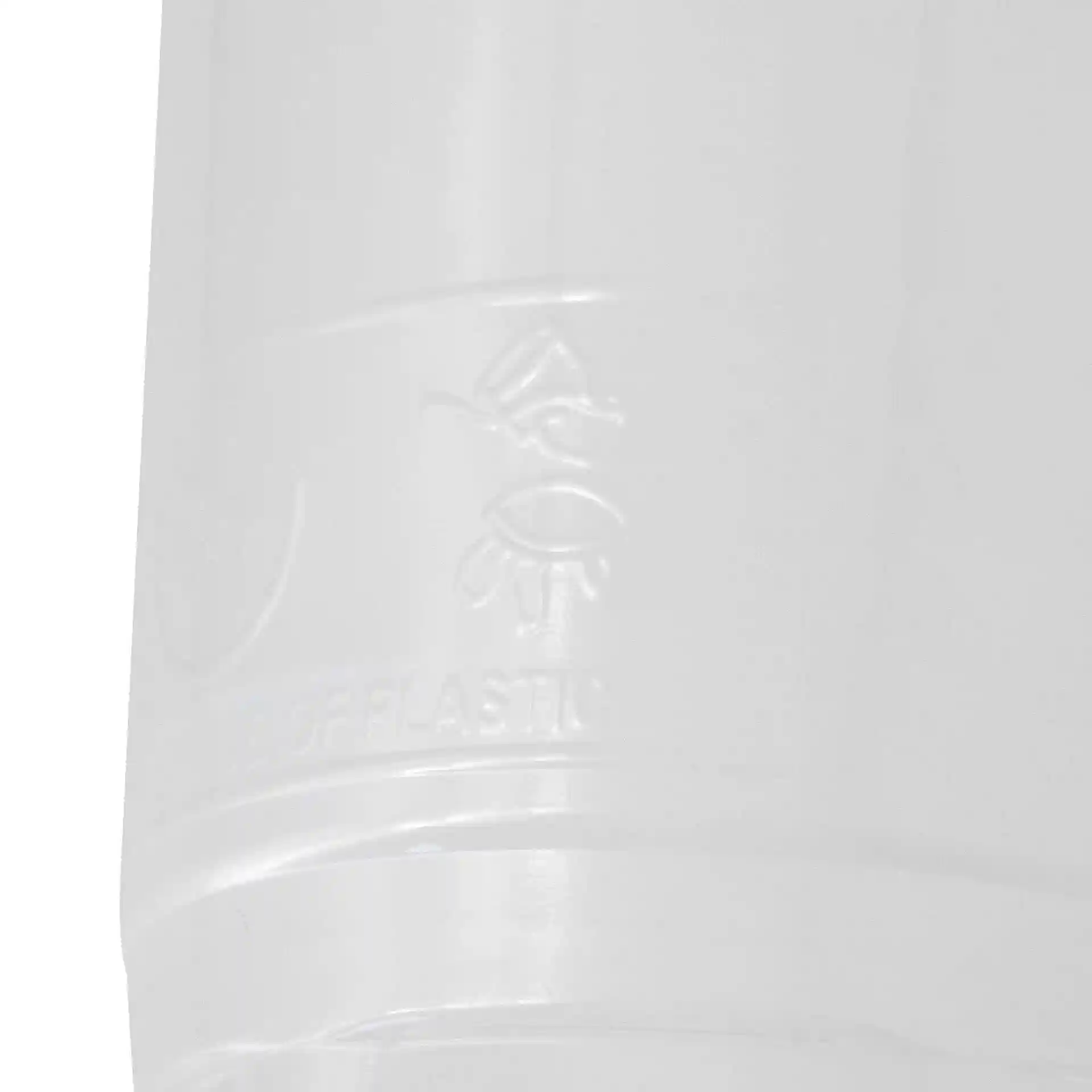 Gobelet transparent de 16 oz en PLA, avec un diamètre de 95 mm et une hauteur de 126 mm.
