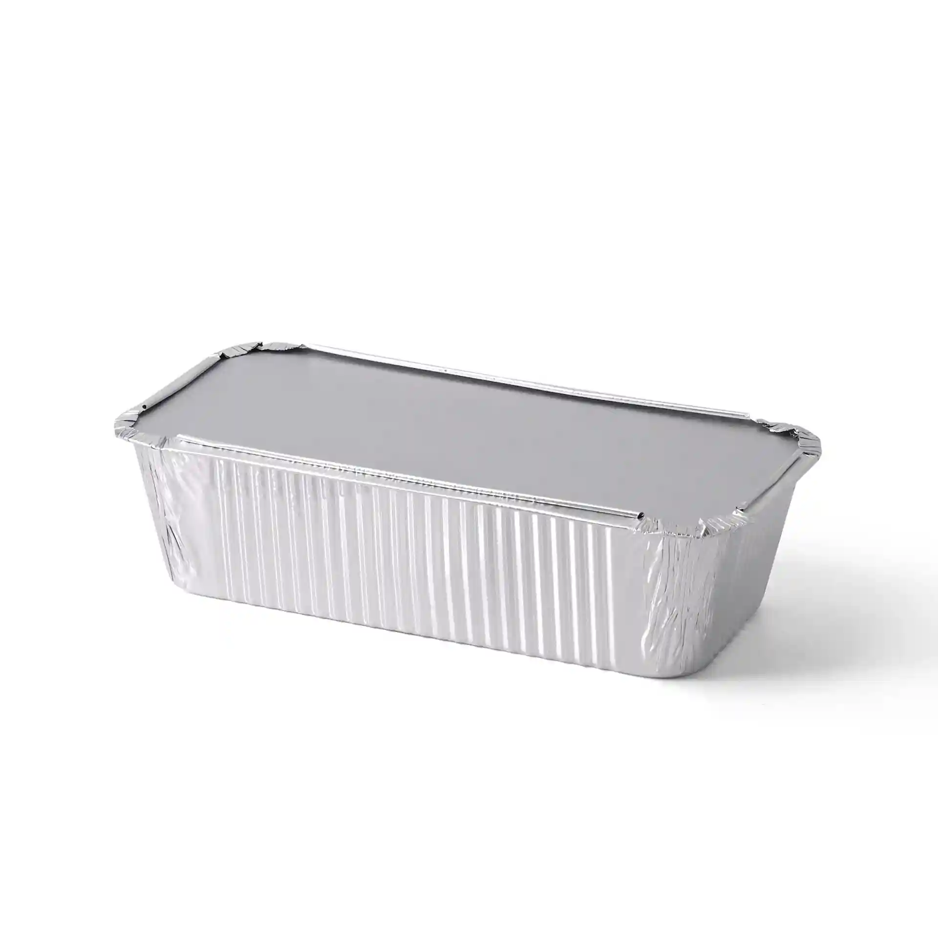 Conteneur en aluminium rectangulaire avec couvercle, mesurant 21,8 x 11,3 x 5,4 cm et un volume de 900 ml.