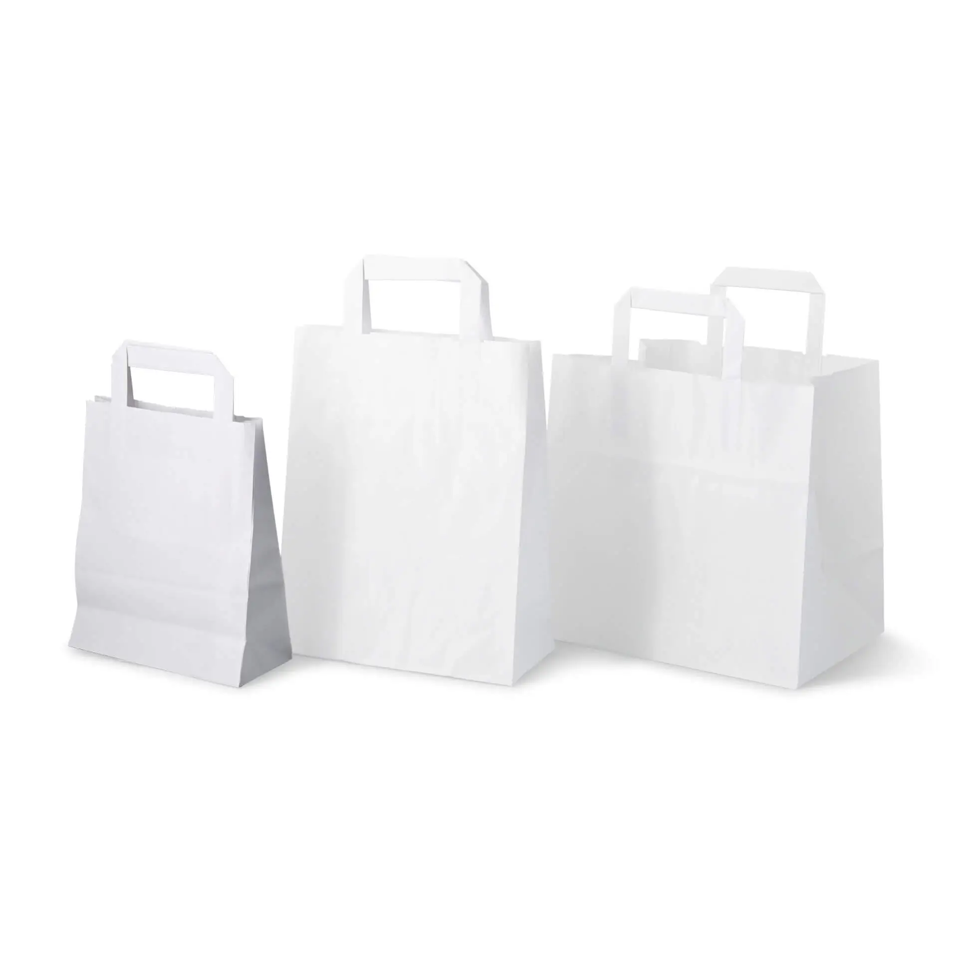 Trois sacs en papier blancs de tailles variées, adaptés aux courses et à l'épicerie, montrant le design des poignées.