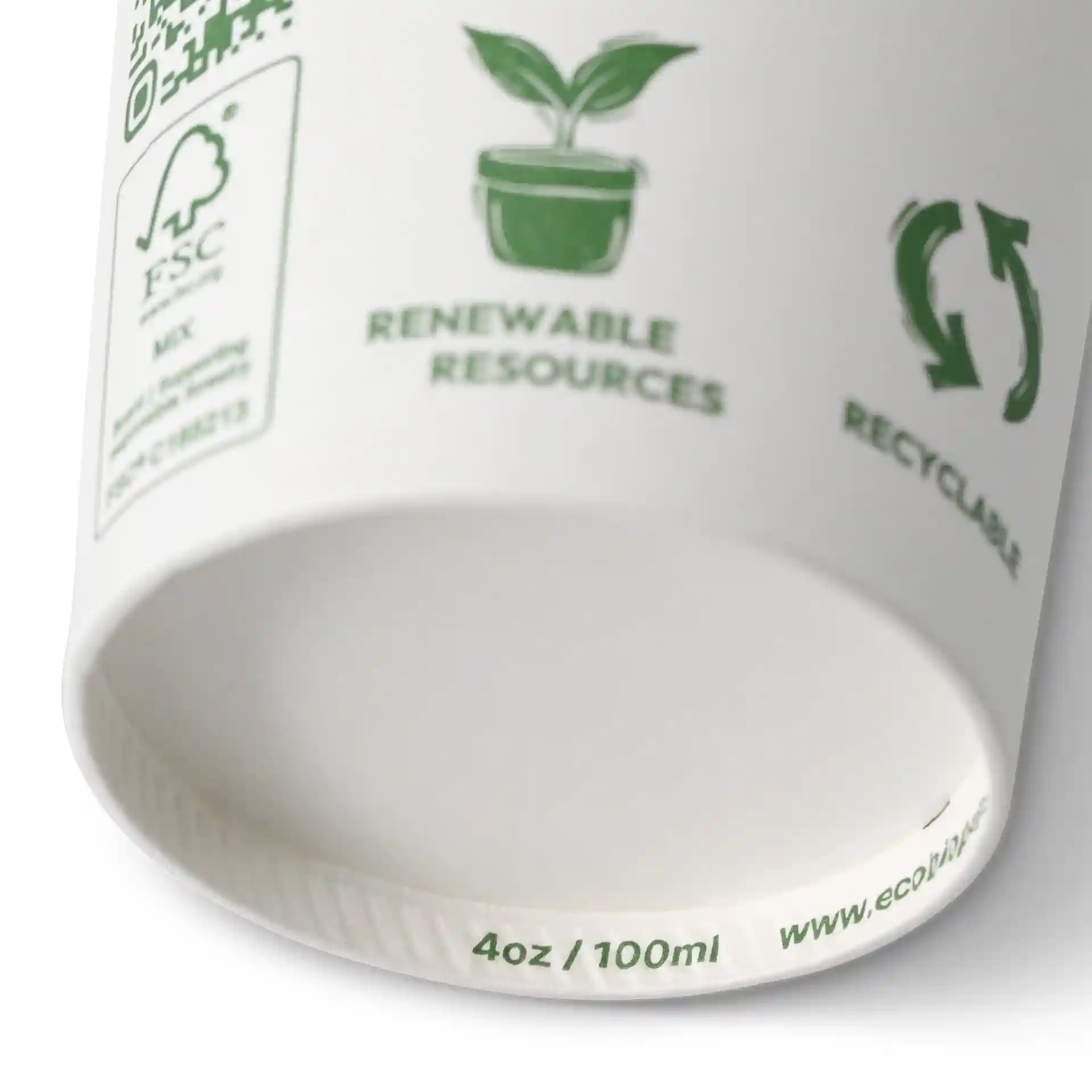 Gobelet blanc de 62 mm de diamètre, avec des icônes et marquages verts, y compris une étiquette de base indiquant 4 oz / 100 ml.