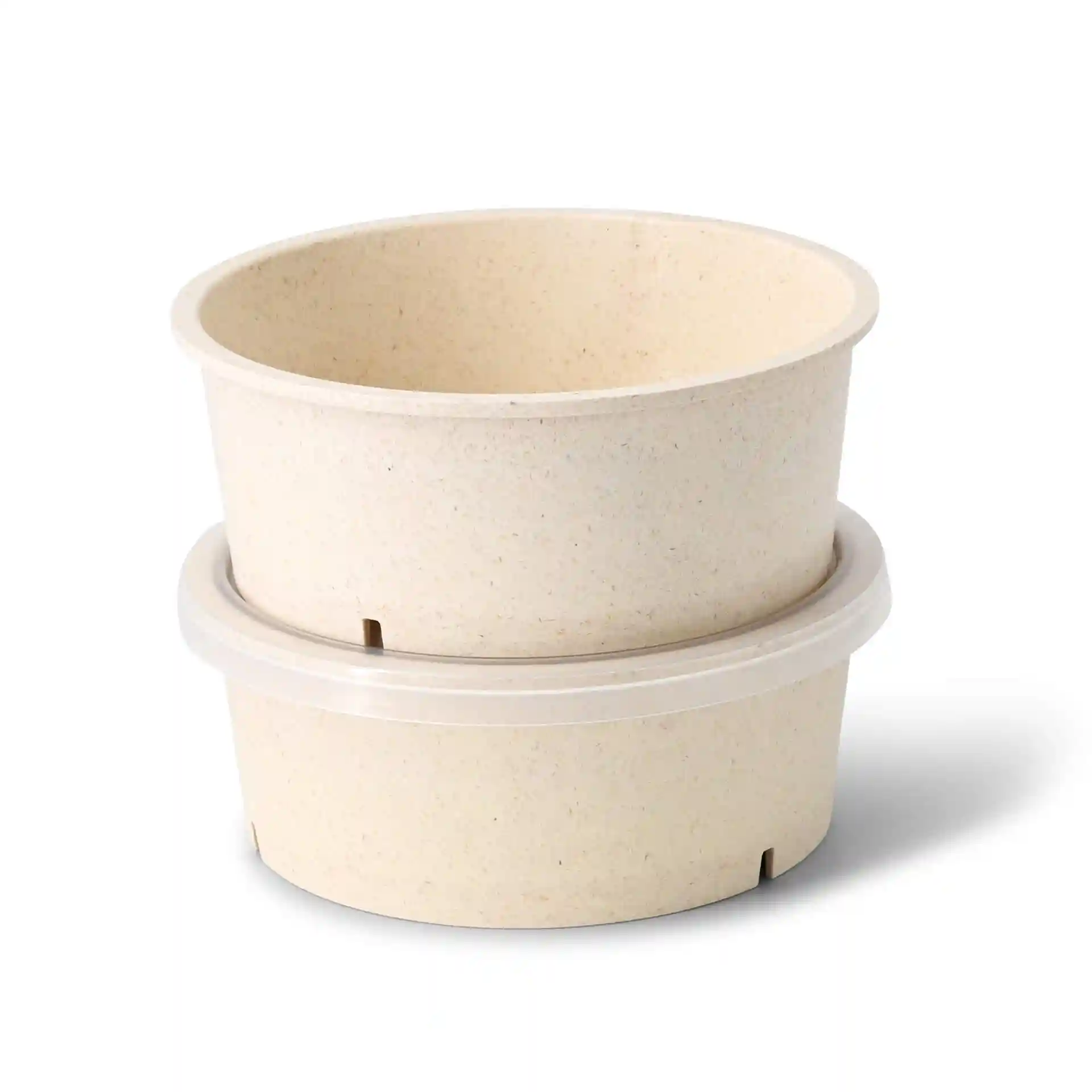 Bols ronds réutilisables en blanc crème, en matériau bio, d'une capacité de 650 ml et d'un diamètre de 150 mm.