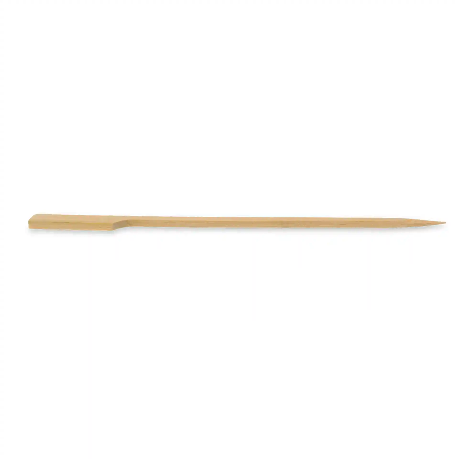 Brochette en bambou, 15 cm de long, non traitée, avec une extrémité plate et une pointe, sur fond blanc.