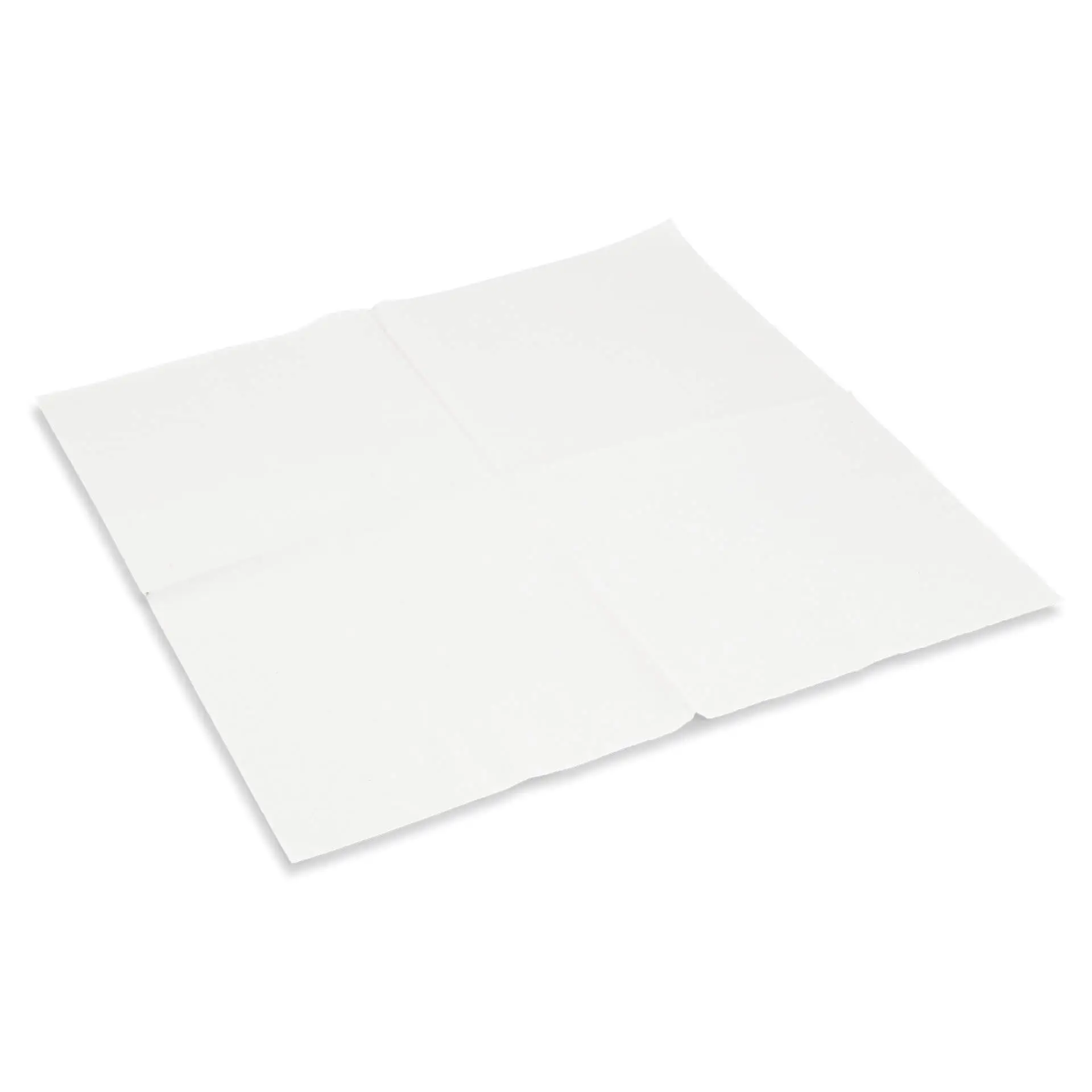 Serviette en papier recyclé blanche, carrée, 2 plis, 33 x 33 cm, pliée en quartiers, avec symbole de recyclage imprimé.