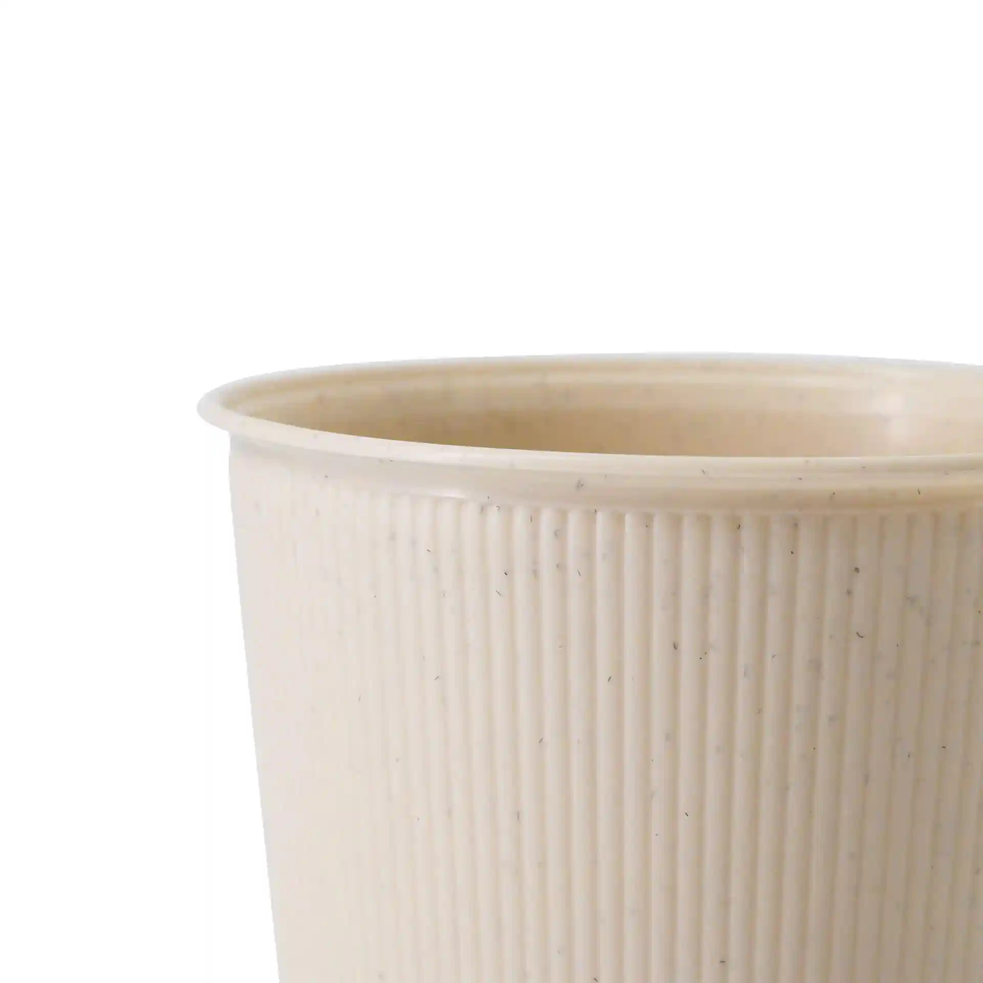 Gobelet réutilisable crème blanc à rainures, diamètre de 90 mm et hauteur de 113 mm, en matériau PP.