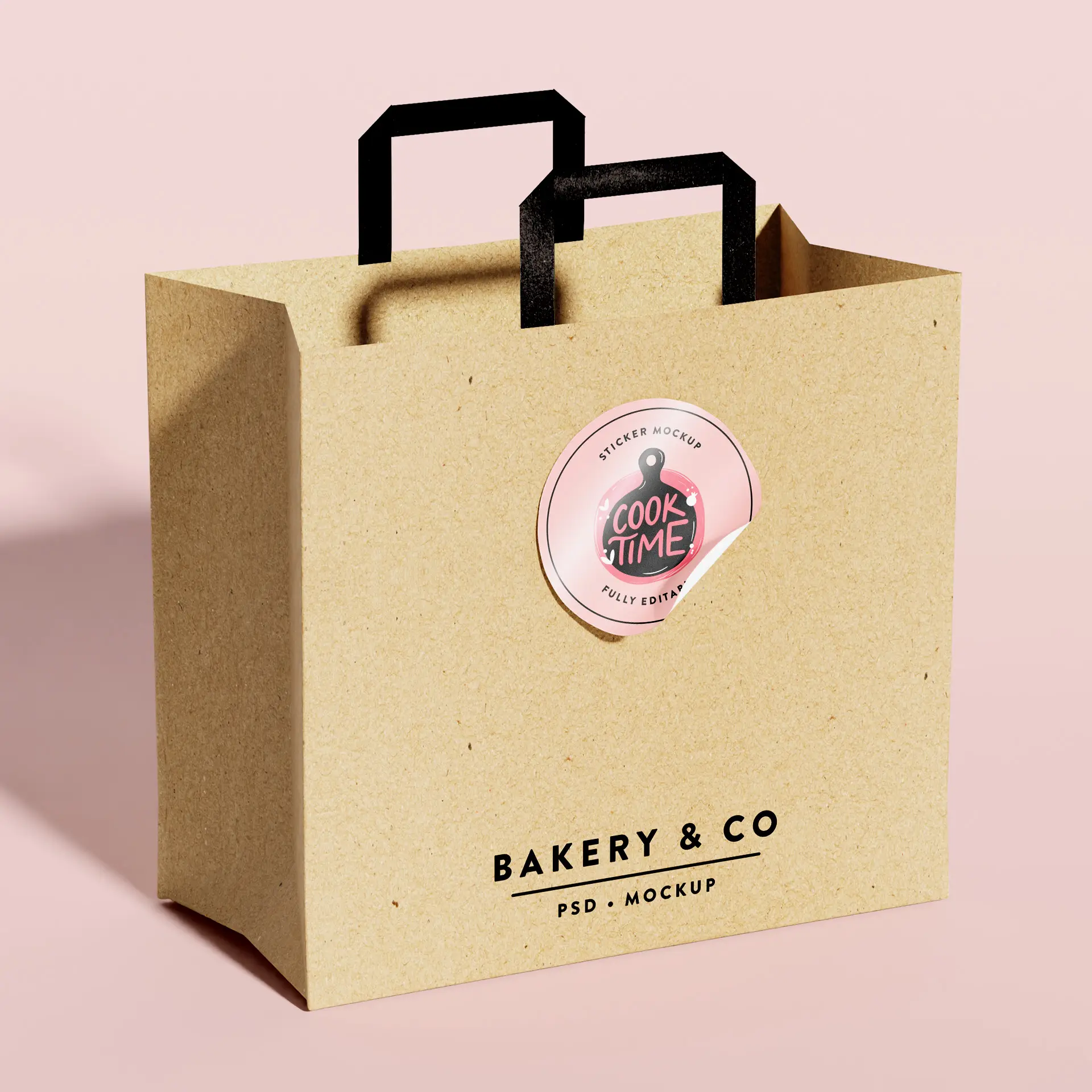 Sac en papier kraft marron avec poignées noires et un autocollant rond rose portant l'inscription "Cook Time", étiqueté pour "Bakery & Co."