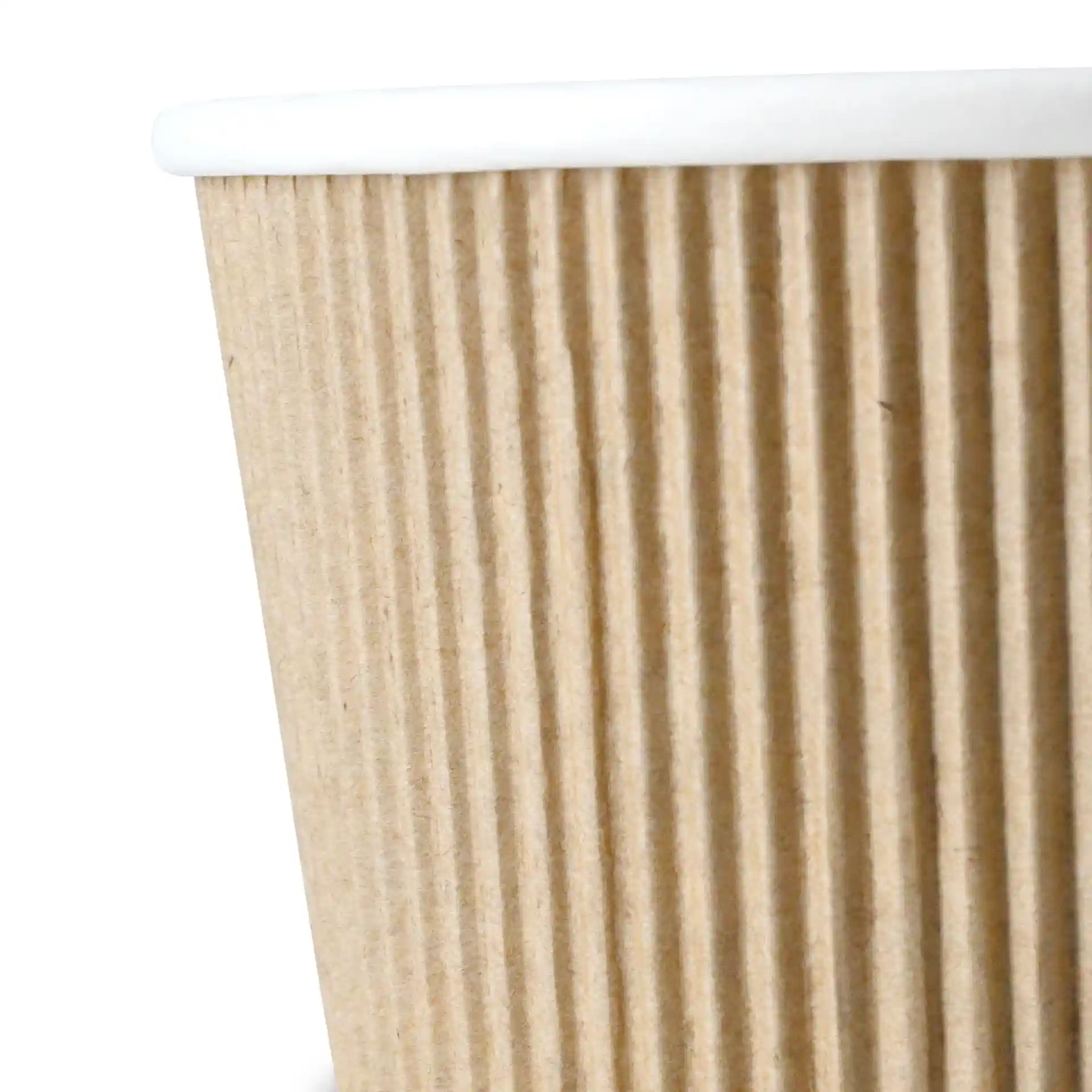Gobelet en carton ondulé marron pour soupe avec un bord blanc, montrant la surface texturée et la forme ronde.
