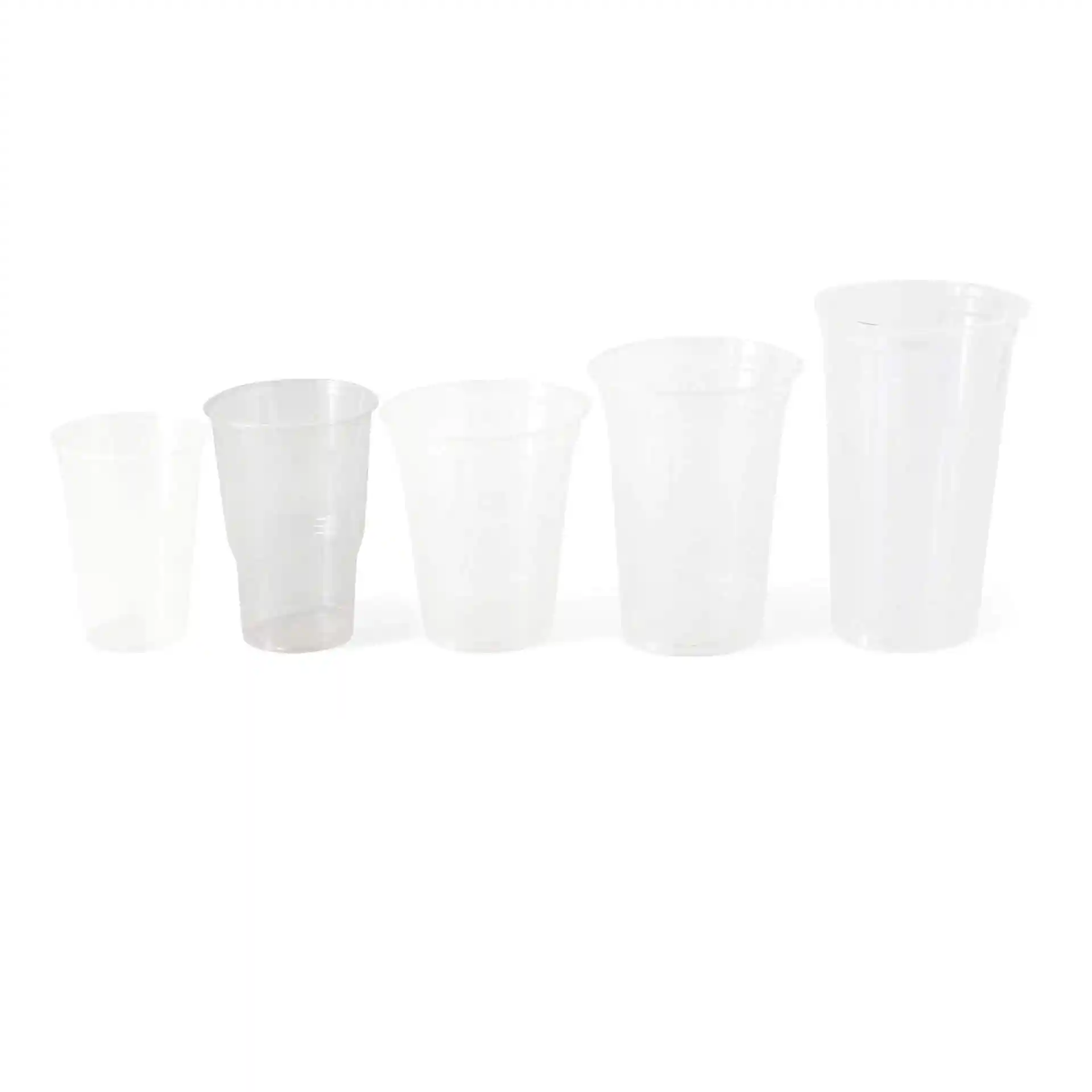 Ensemble de cinq gobelets en plastique transparent de tailles variées, disposés du plus petit au plus grand.