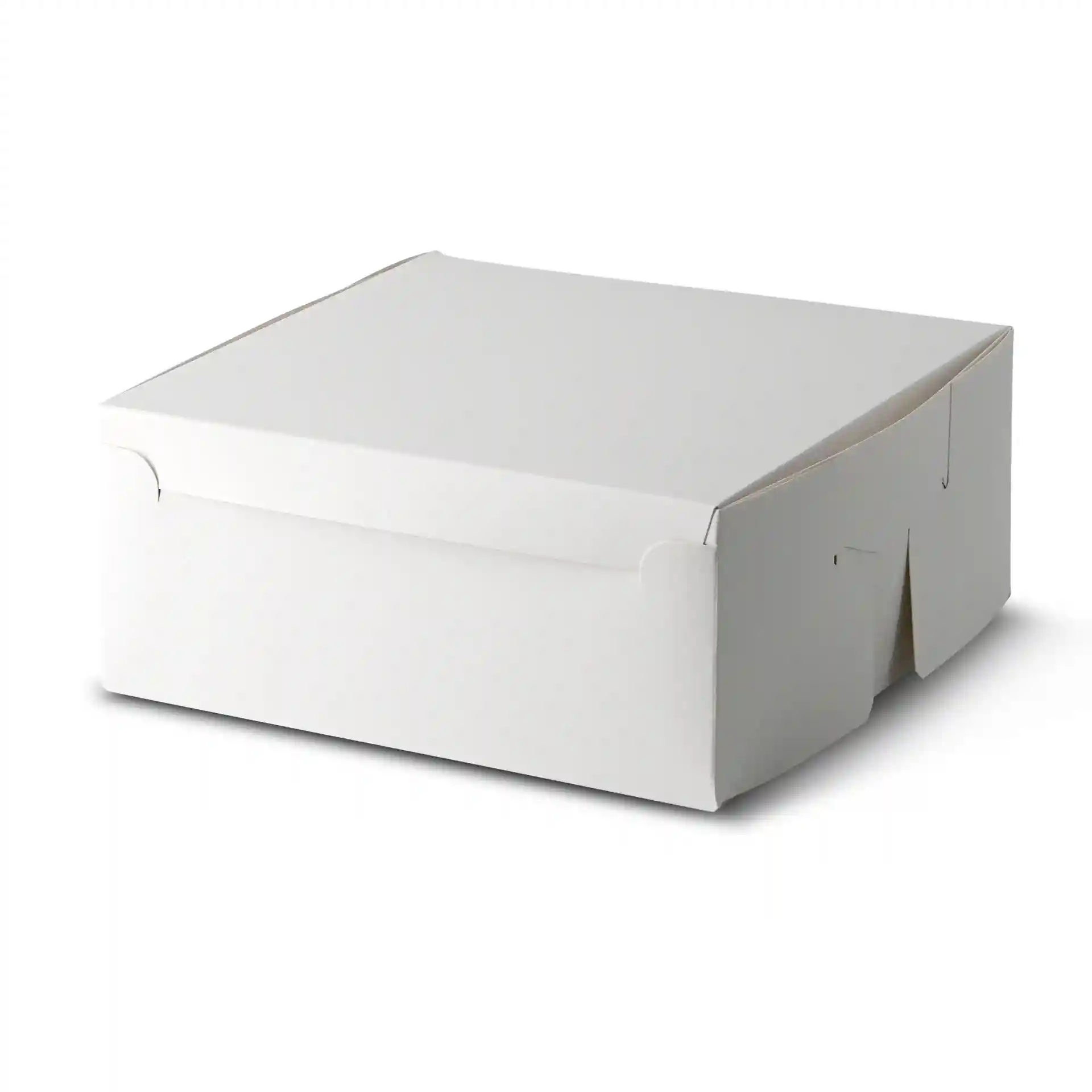 Boîte à gâteau blanche de forme carrée, mesurant 23 x 23 x 10 cm.