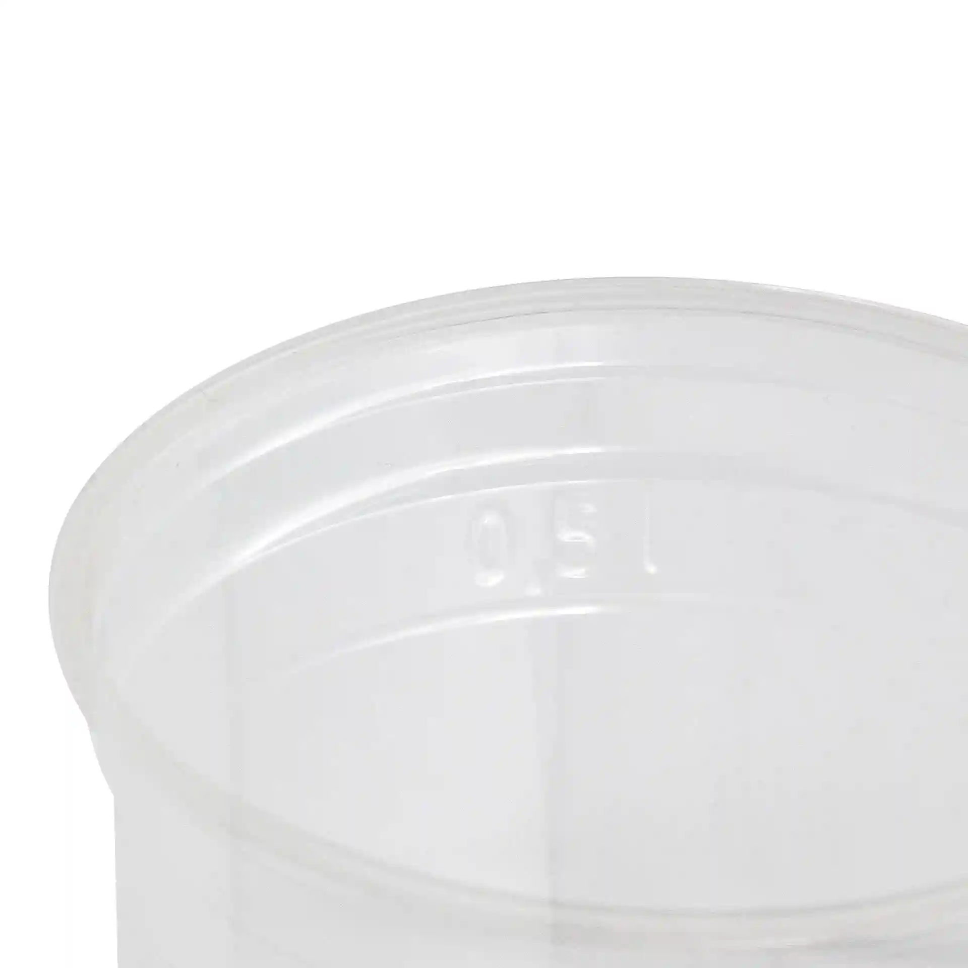 Gobelet en plastique transparent d'un diamètre de 95 mm et d'une hauteur de 150 mm, montrant une marque de mesure de 150.