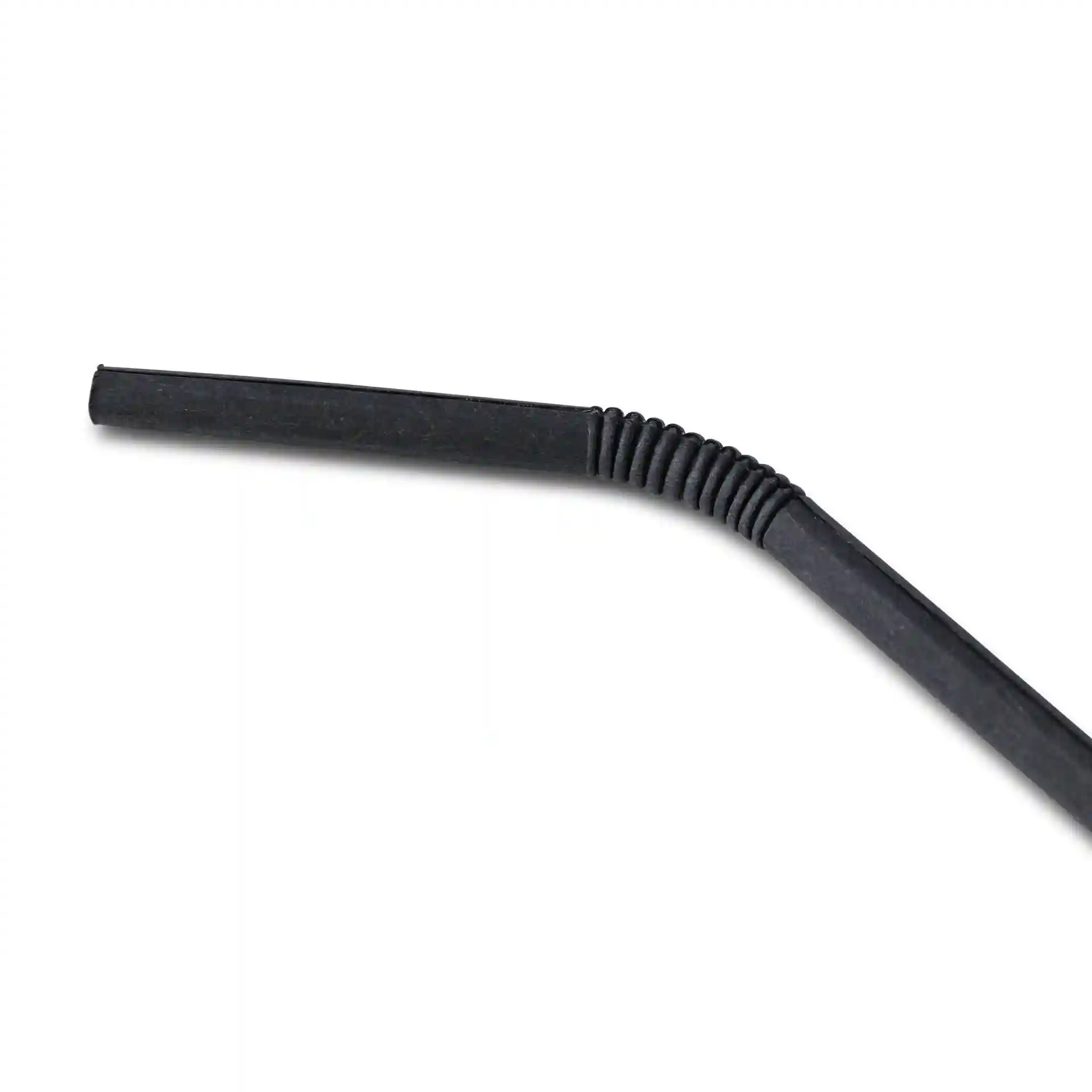 Paille en papier flexible noire, 22 cm de long et 0,5 cm de diamètre, avec un design enroulé.