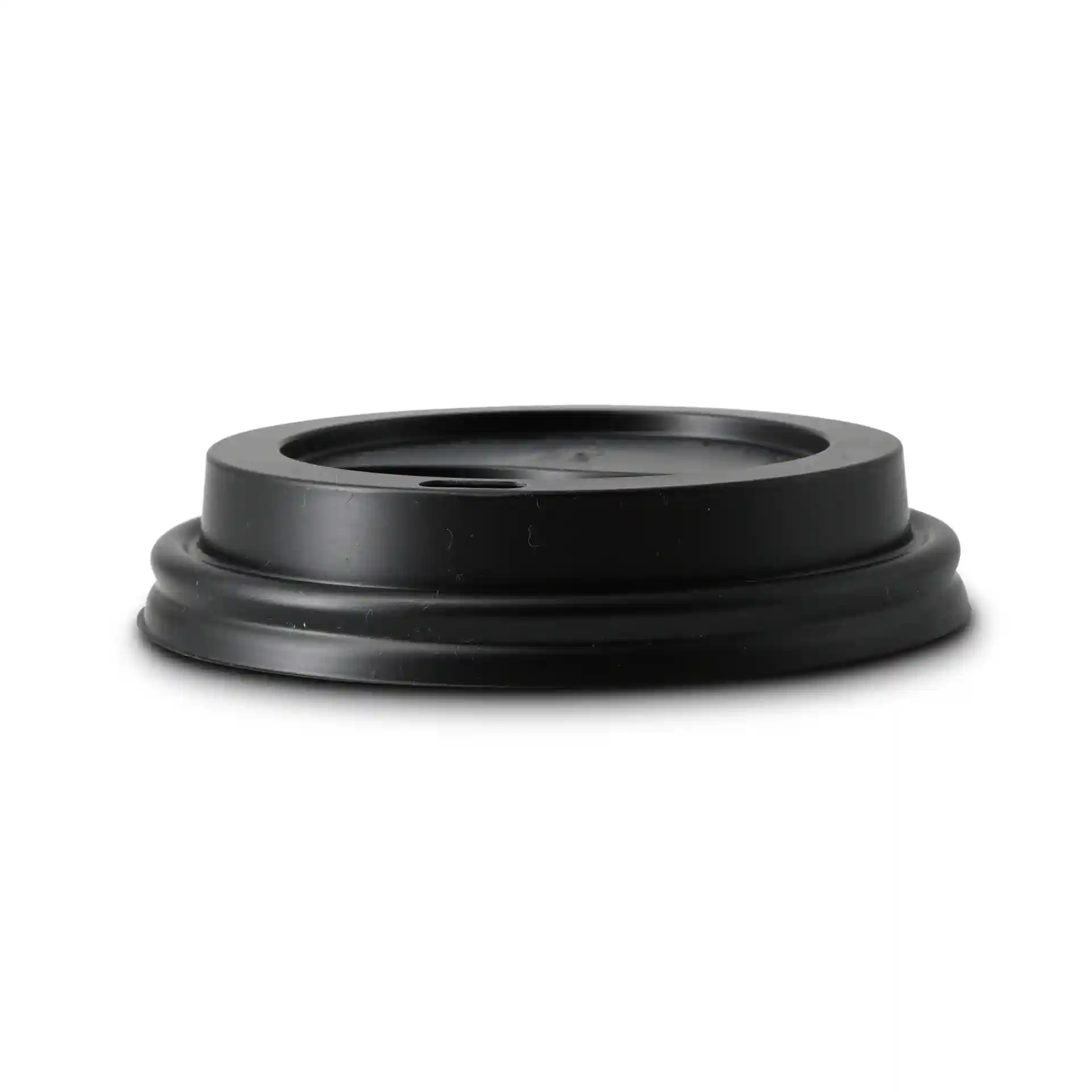 Couvercle en PS noir avec trou de boisson, forme ronde, diamètre de 90 mm, hauteur de 17,5 mm.