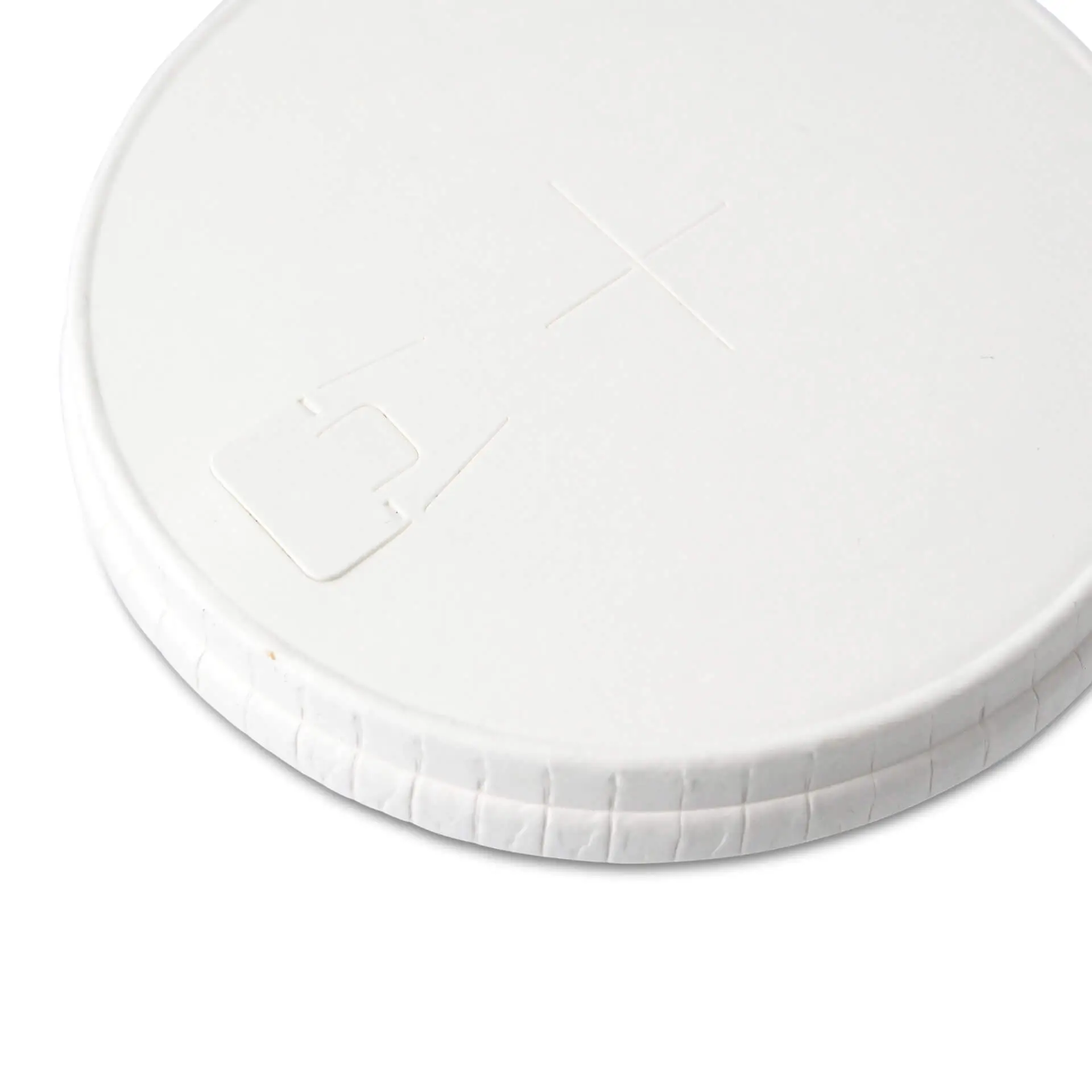 dhd045901-papierdeckel-90-mm-weiss-trinkoeffnung-halmkreuz-3
