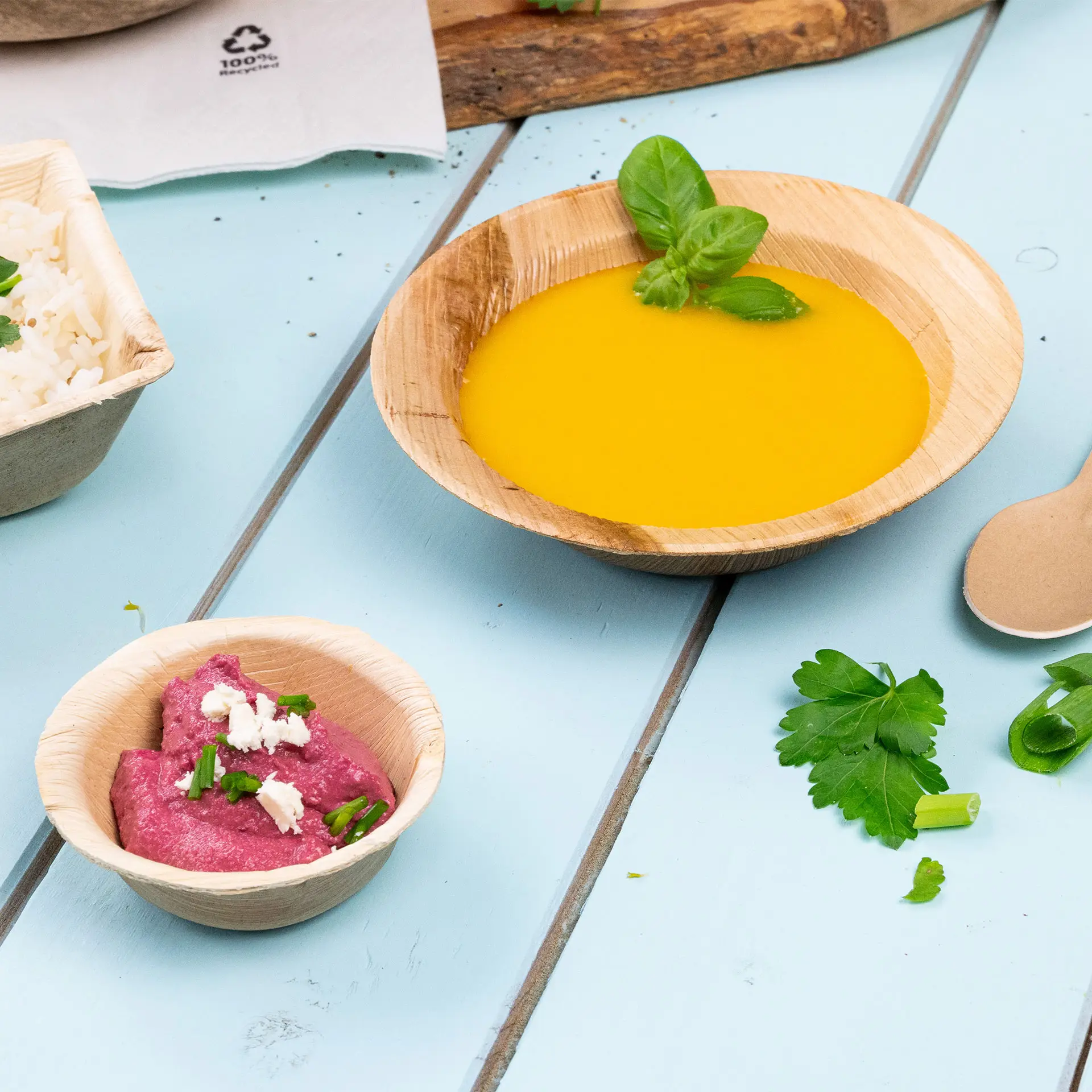 Assiette en feuille de palmier "Palmware®" Ø 14 cm, profonde, ronde, avec bord dtw05302-palmblatt-teller-palmware-14-cm-tief-rund-mit-rand-5