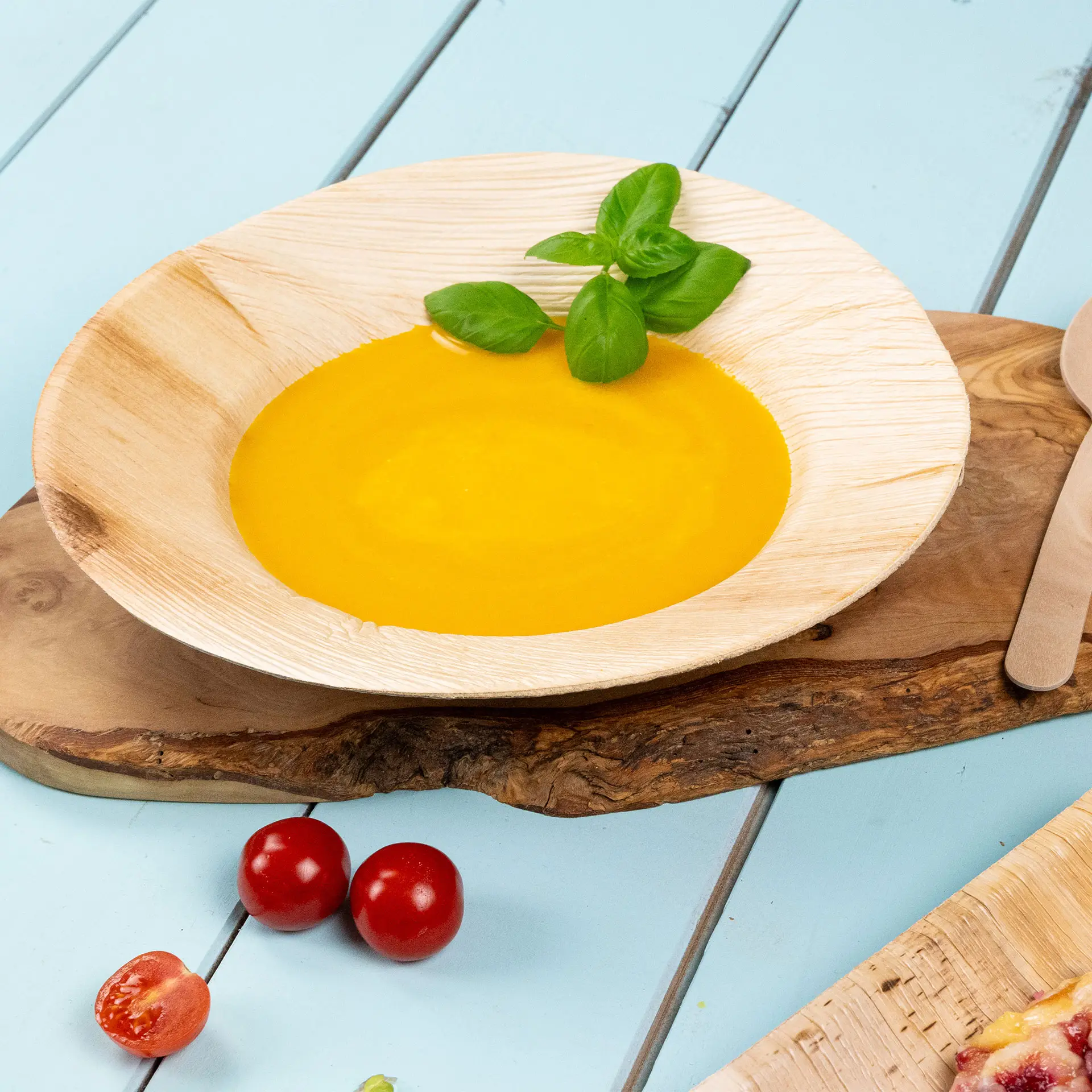 Assiette en feuille de palmier "Palmware®" Ø 23 cm, profonde, ronde, avec bord
