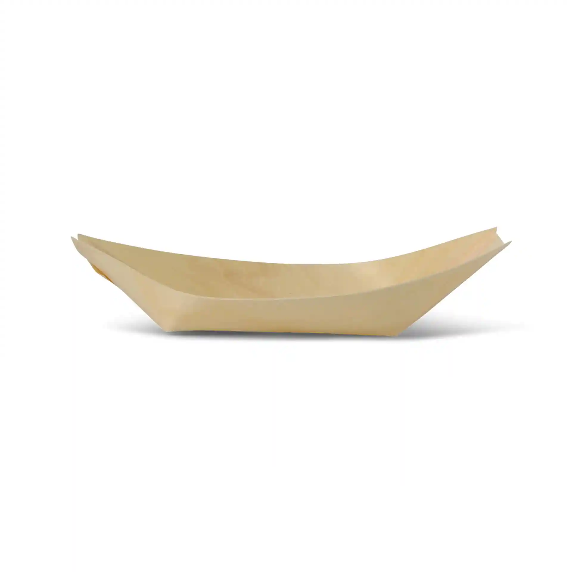 Plat en bois en forme de bateau marron, mesurant 17 cm de long, 9,5 cm de large et 3,6 cm de haut.