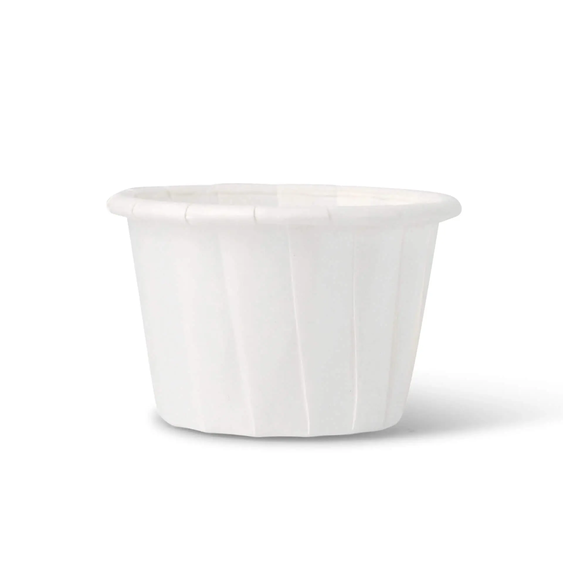 Gobelet blanc avec un revêtement résistant aux graisses pour dips et sauces, capacité de 35 ml, adapté pour des portions d'échantillon.