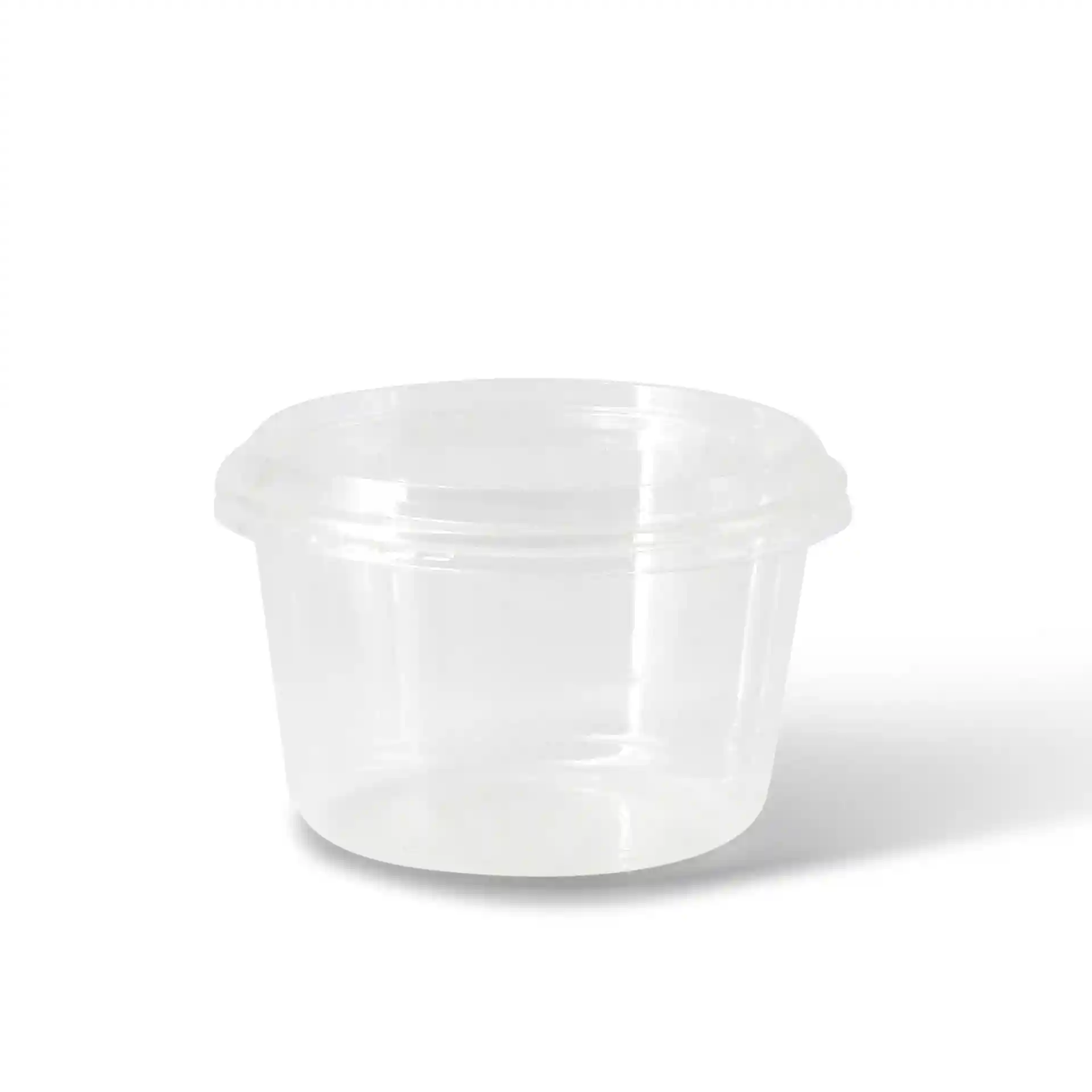 Gobelet rond transparent d'un diamètre de 125 mm et d'une hauteur de 16 mm.