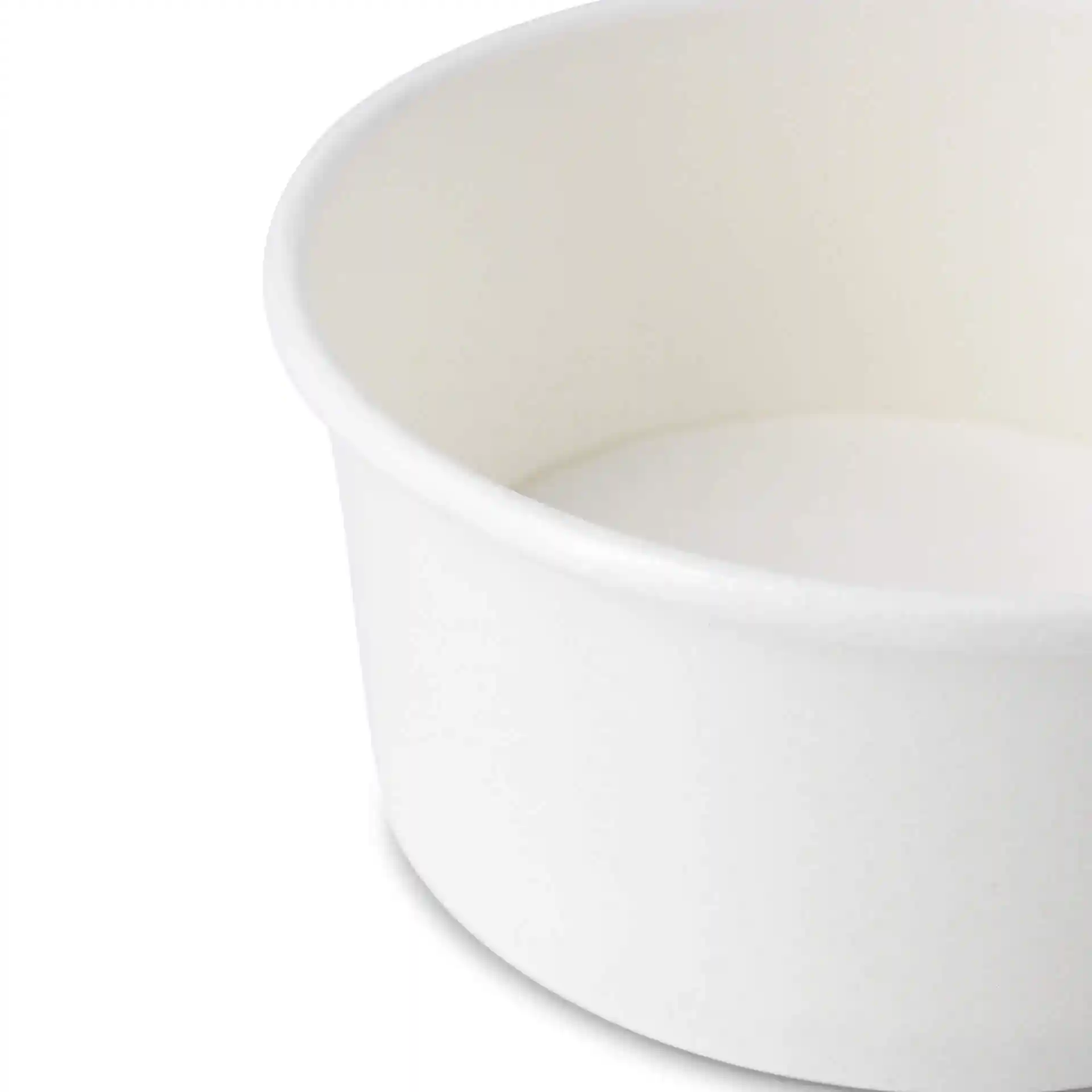 Gobelet en papier blanc pour glace, forme ronde, diamètre de 92 mm et hauteur de 42 mm.