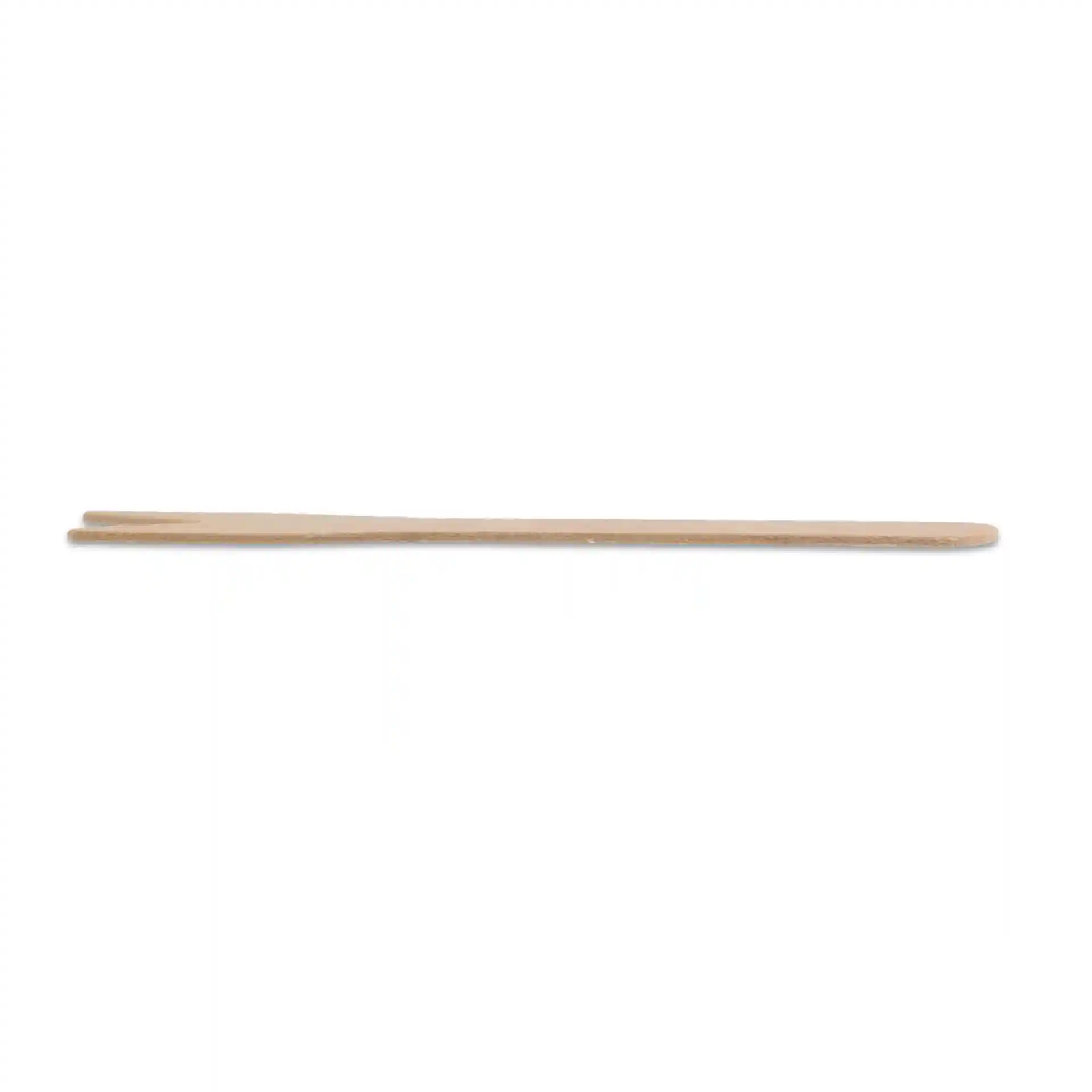 Fourchette en bois pour chips, 8,5 cm de long, finition brune, en bois, présentée sur un fond uni.