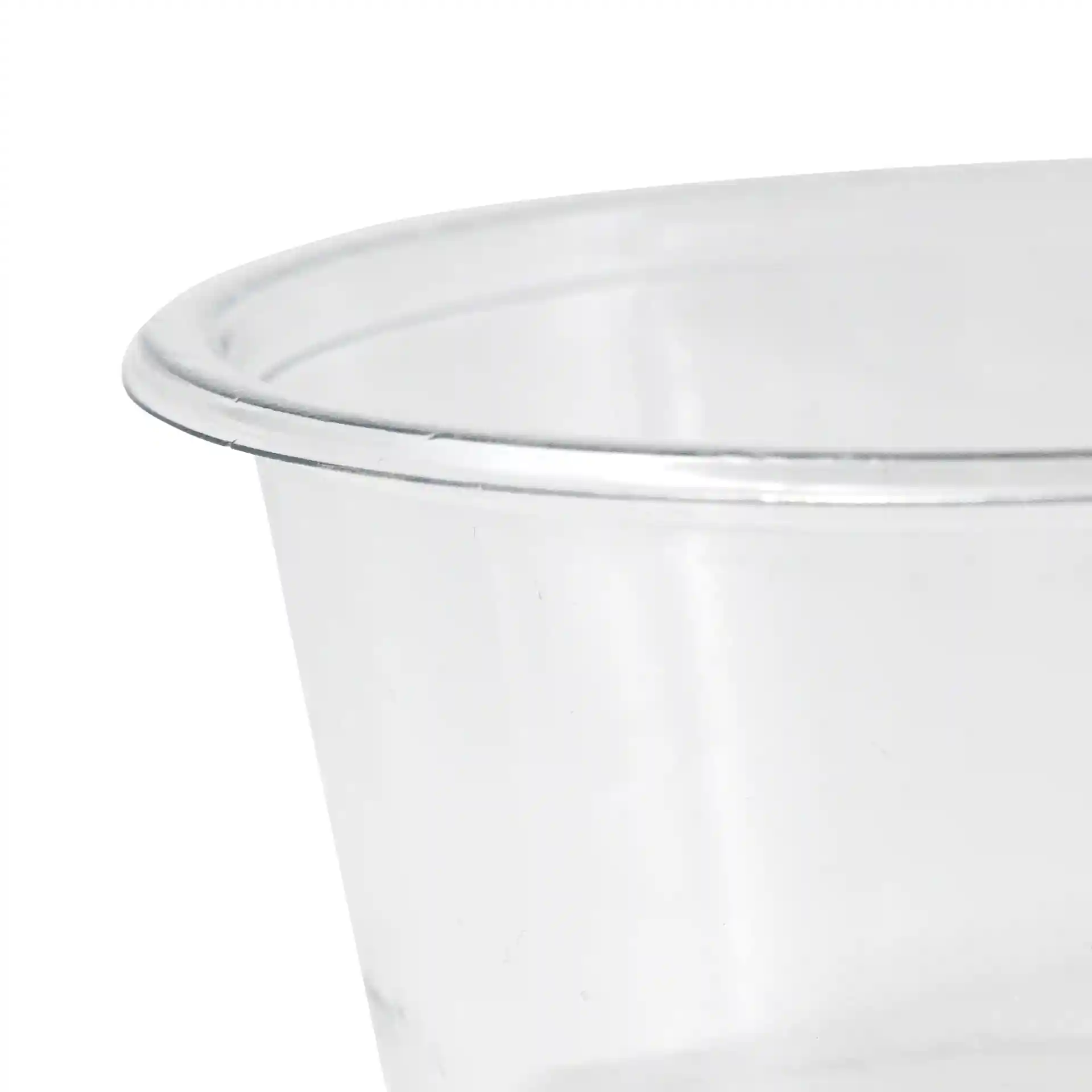 Pot à sauce rond transparent en rPET d'un diamètre de 75 mm et d'une hauteur de 34 mm.