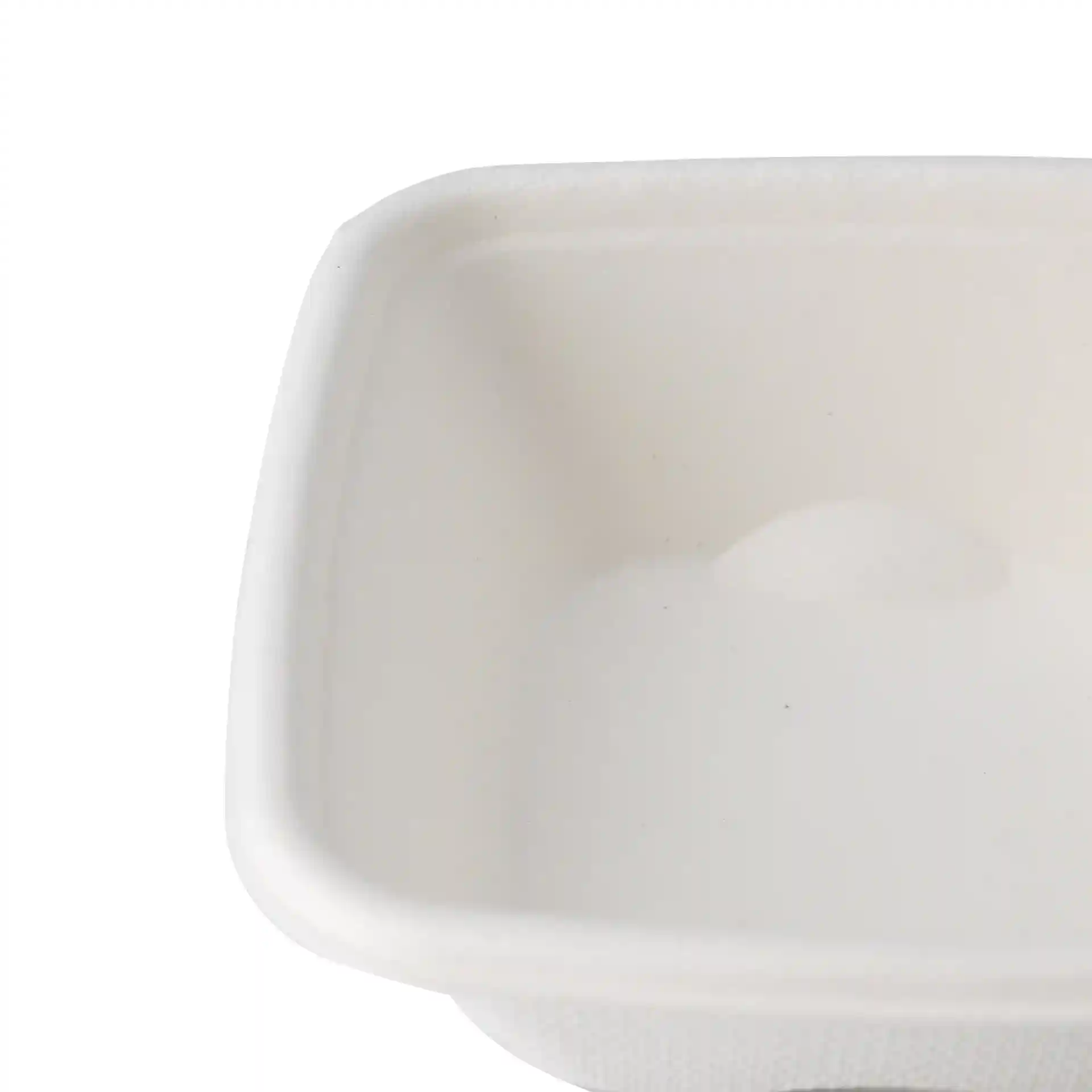 Gobelet portion en bagasse carré blanc d'une capacité de 70 ml, mesurant 81 x 81 x 27 mm.