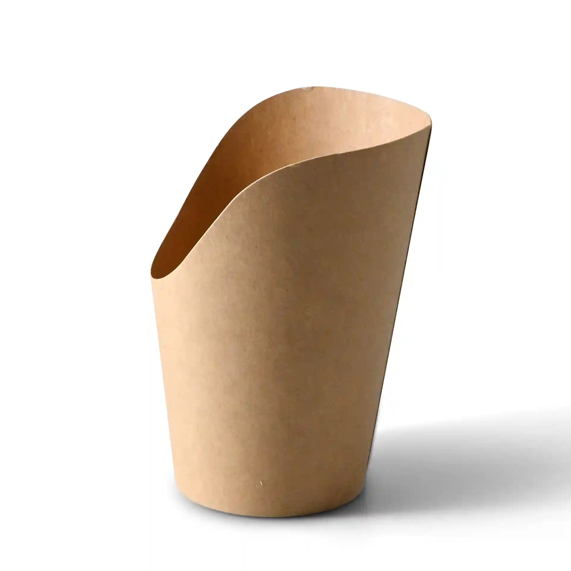 Gobelet en carton brun avec un revêtement écologique, capacité de 300 ml, avec un bord supérieur incurvé.