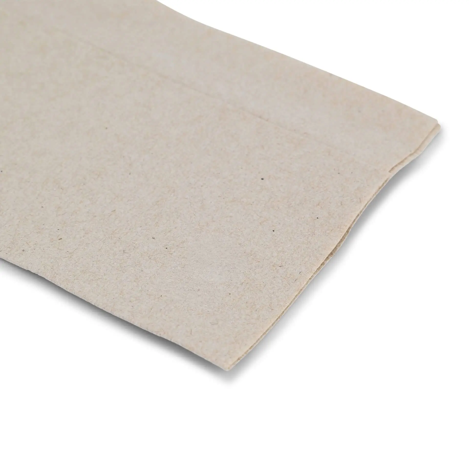 Image d'une serviette en papier rectangulaire non blanchie avec un symbole de recyclage imprimé et un texte indiquant qu'elle est 100 % recyclée.