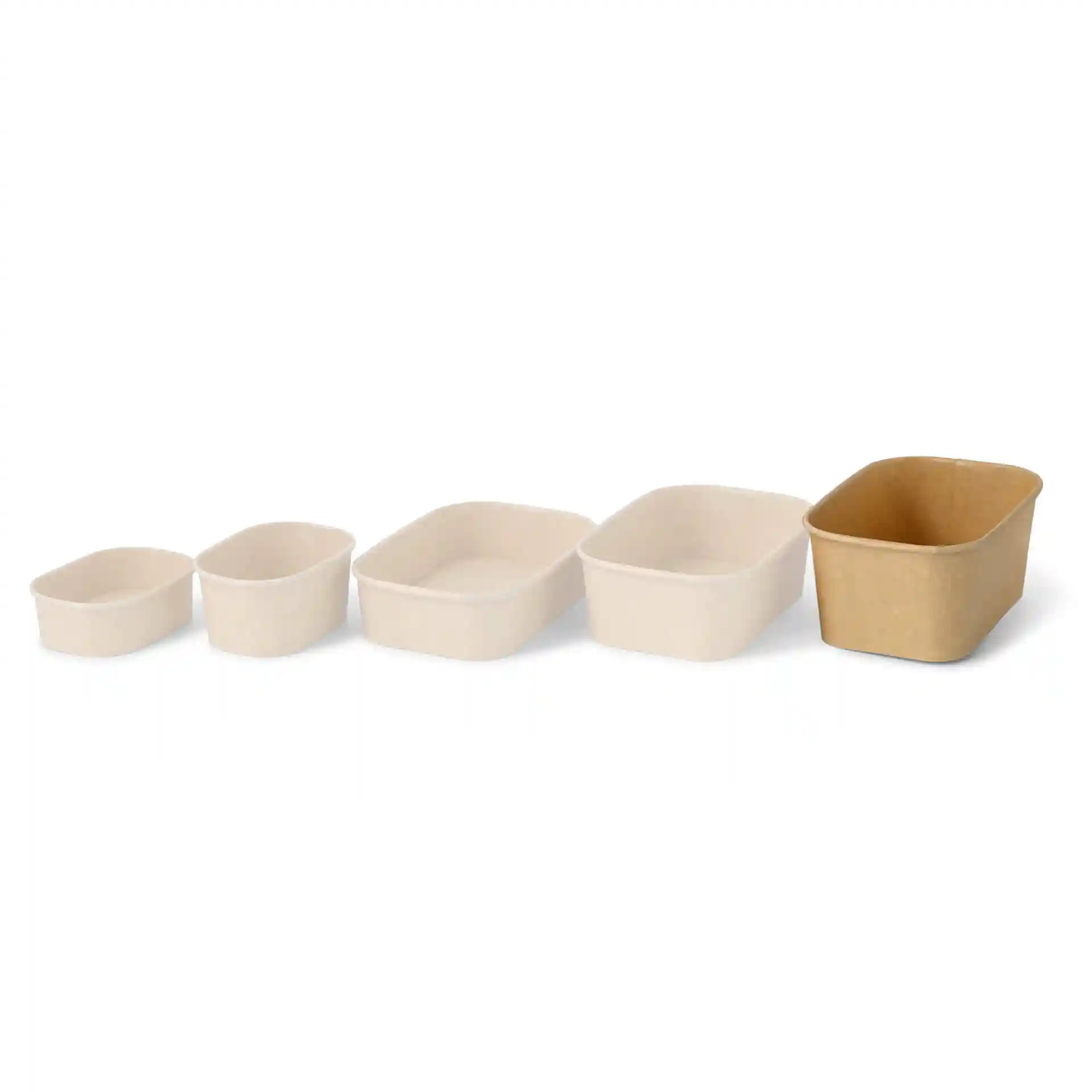 Ensemble de cinq récipients alimentaires rectangulaires en carton beige et marron, de tailles variées.