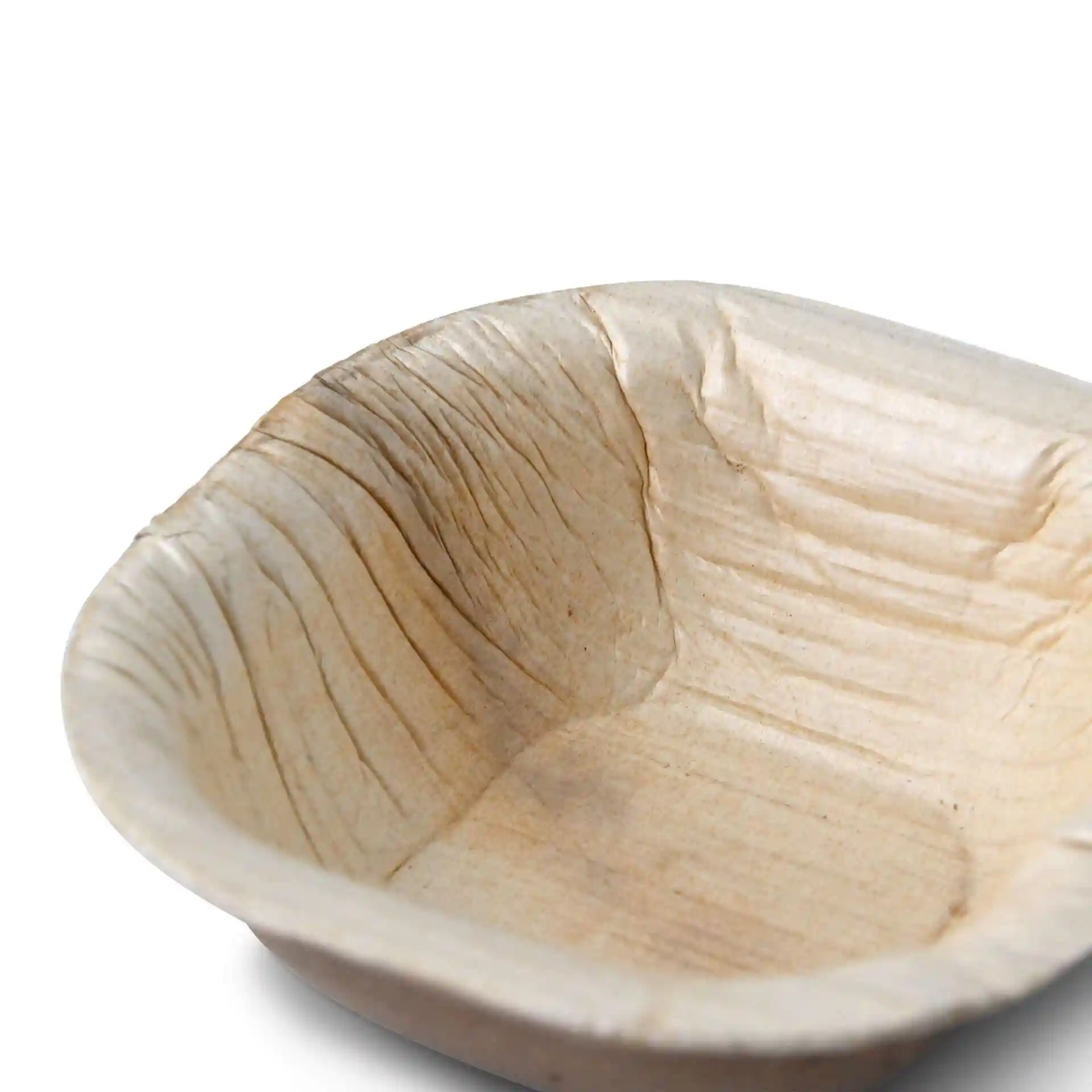 Bol carré en feuille de palmier avec texture grainée, design profond et dimensions de 56 mm de longueur et 54 mm de largeur.
