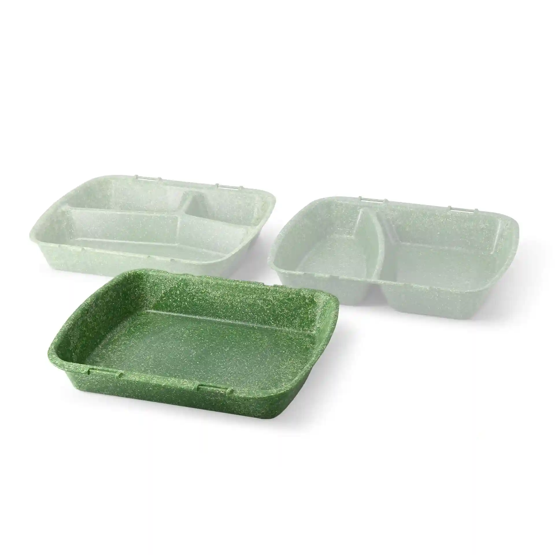 Trois contenants réutilisables verts de différentes tailles, deux avec des compartiments et un rectangulaire.