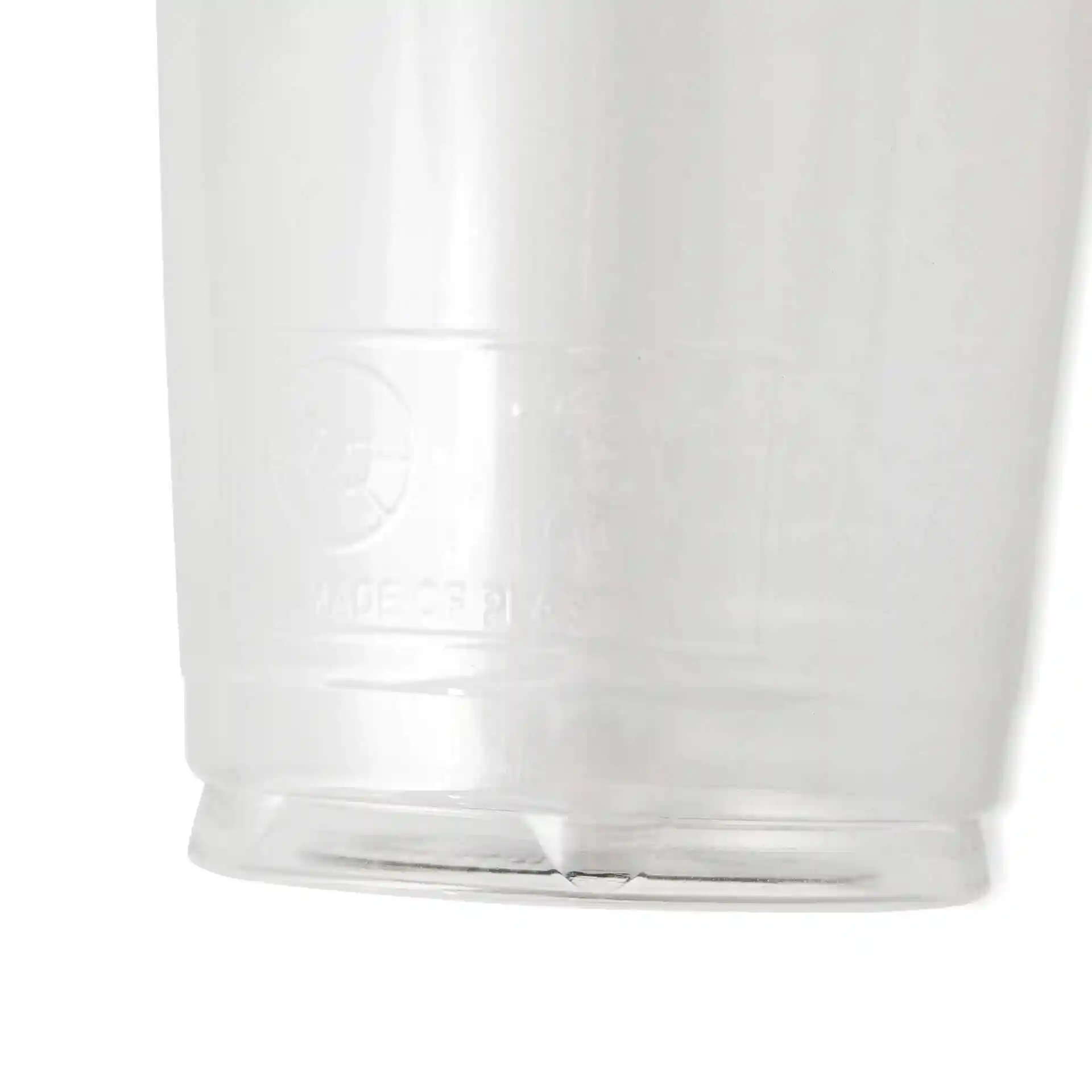Gobelet transparent de 16 oz en rPET avec un diamètre de 95 mm et une hauteur de 127 mm, montrant le fond et les marquages.