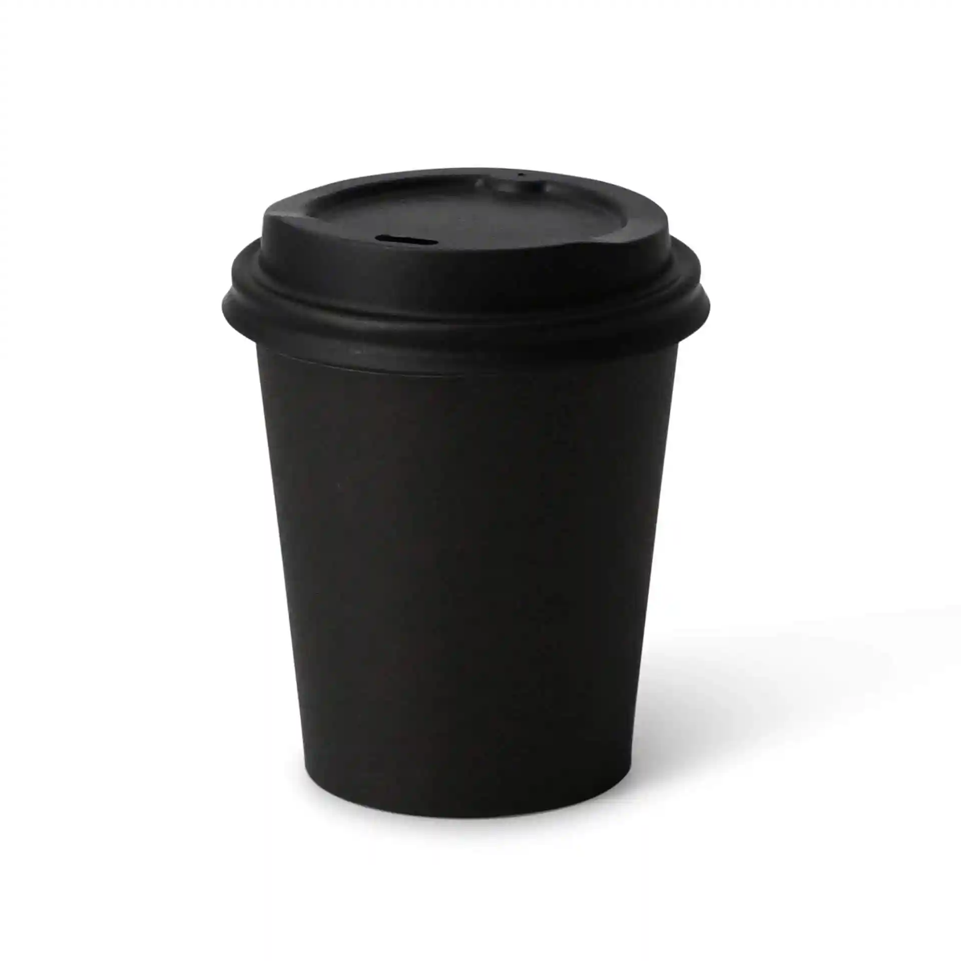 Gobelet en papier noir de forme ronde, capacité de 8 oz et surface enduite, avec un couvercle assorti.