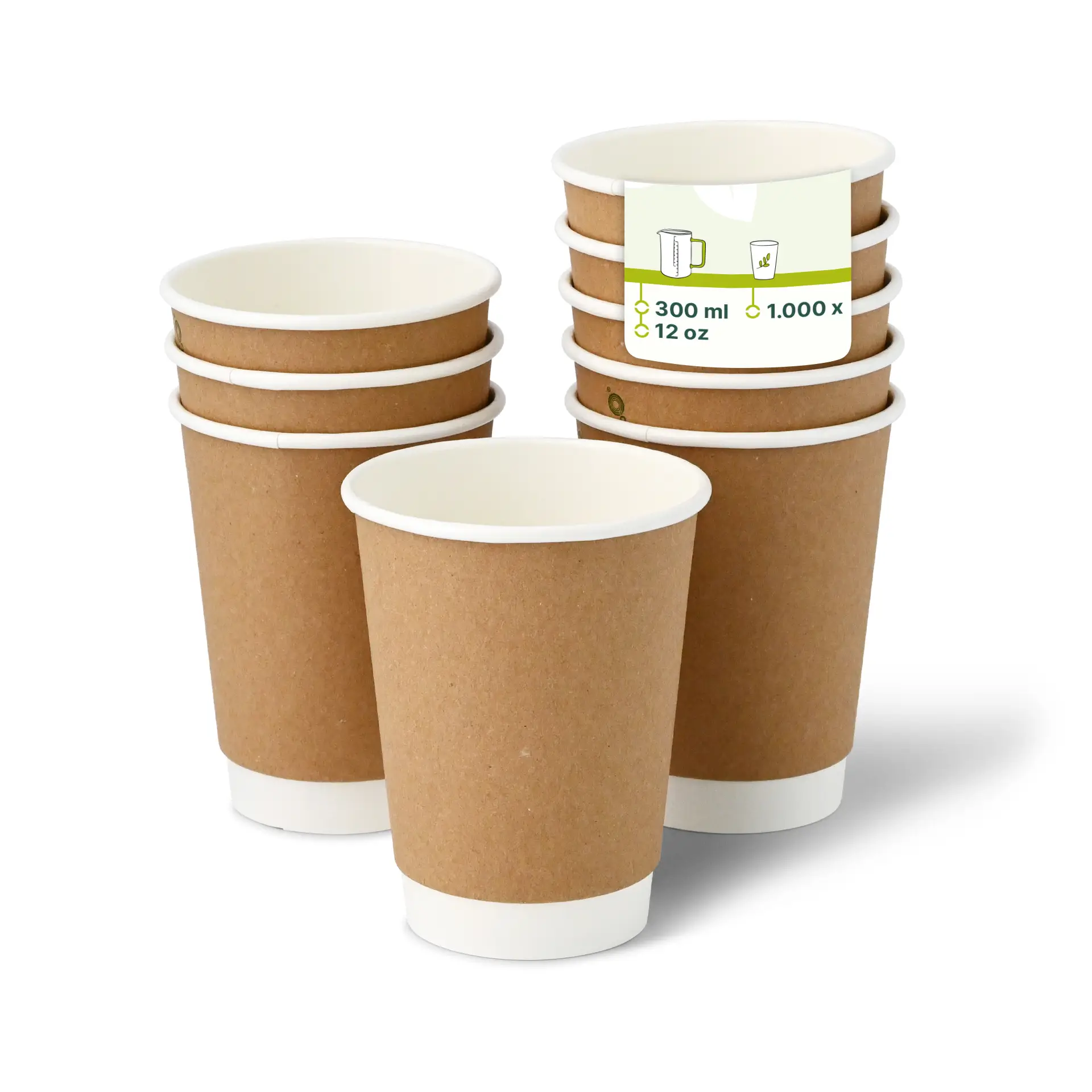 Une tasse à café marron à double paroi au premier plan ; plusieurs tasses similaires en arrière-plan avec opacité réduite.